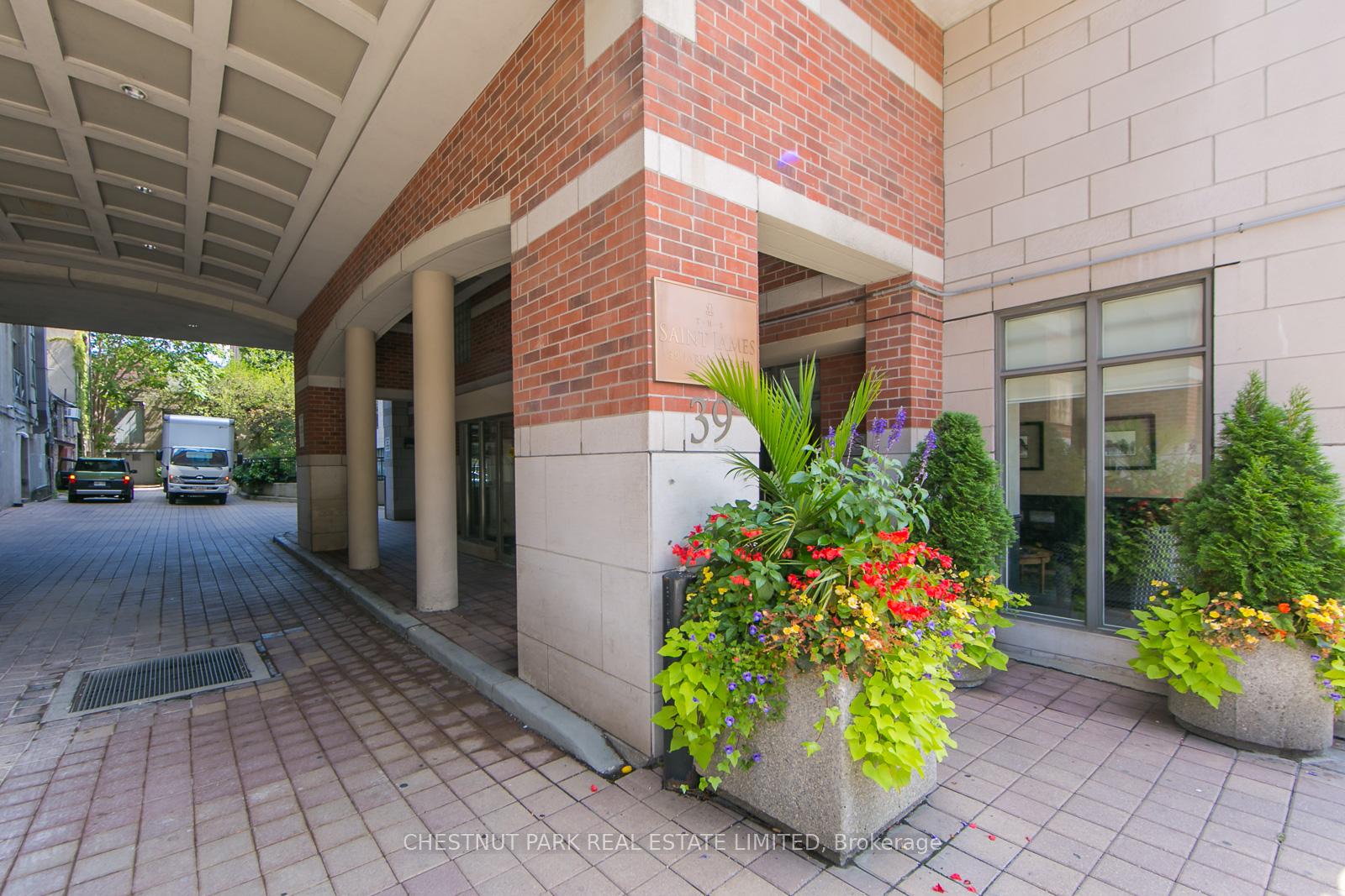 Photo 2 of Unit 307, 39 Jarvis St Street, Toronto, Moss Park — HOMEH