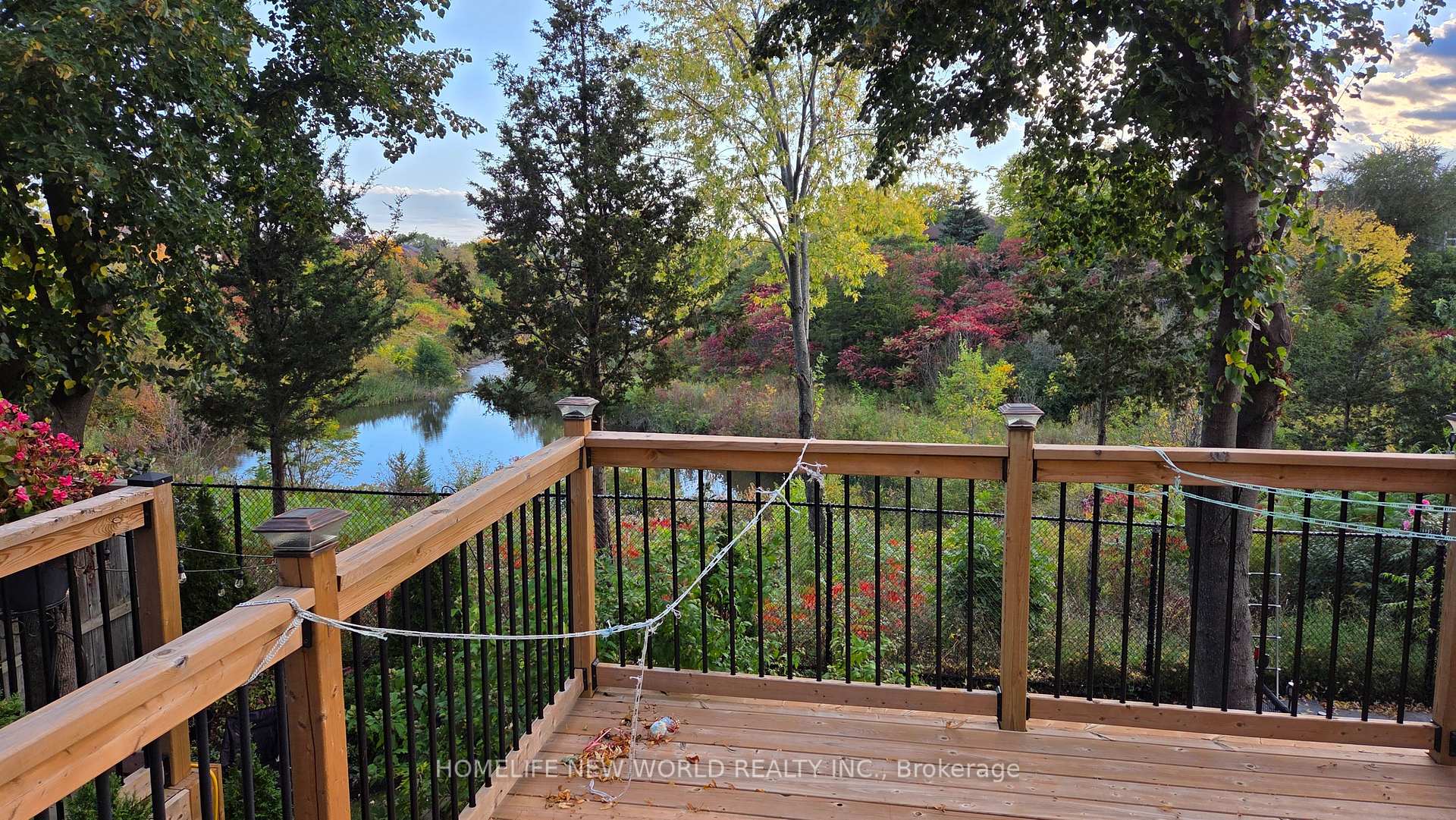 Photo 9 of 5420 Fallingbrook Drive, Mississauga, East Credit — HOMEH