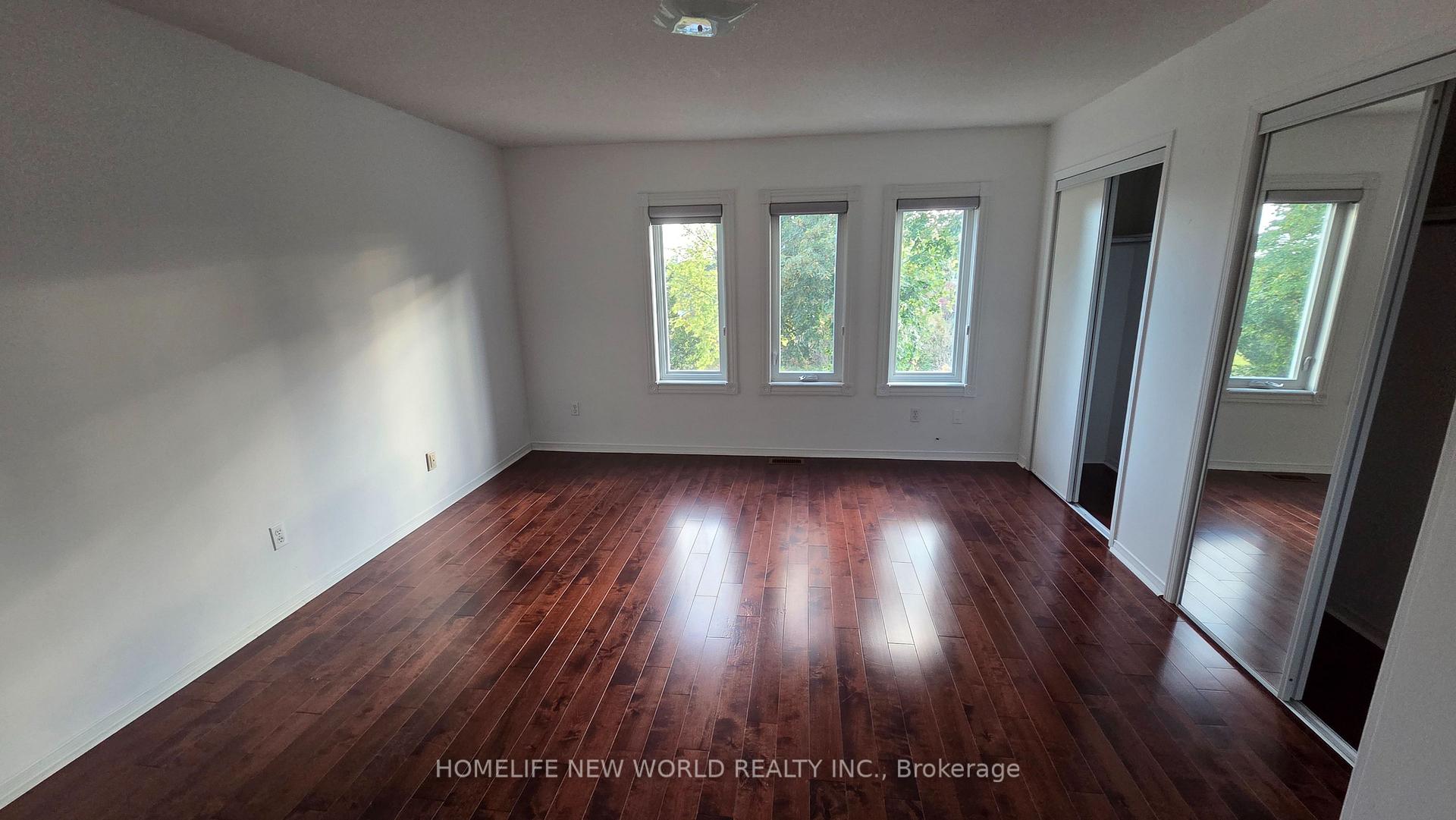 Photo 13 of 5420 Fallingbrook Drive, Mississauga, East Credit — HOMEH