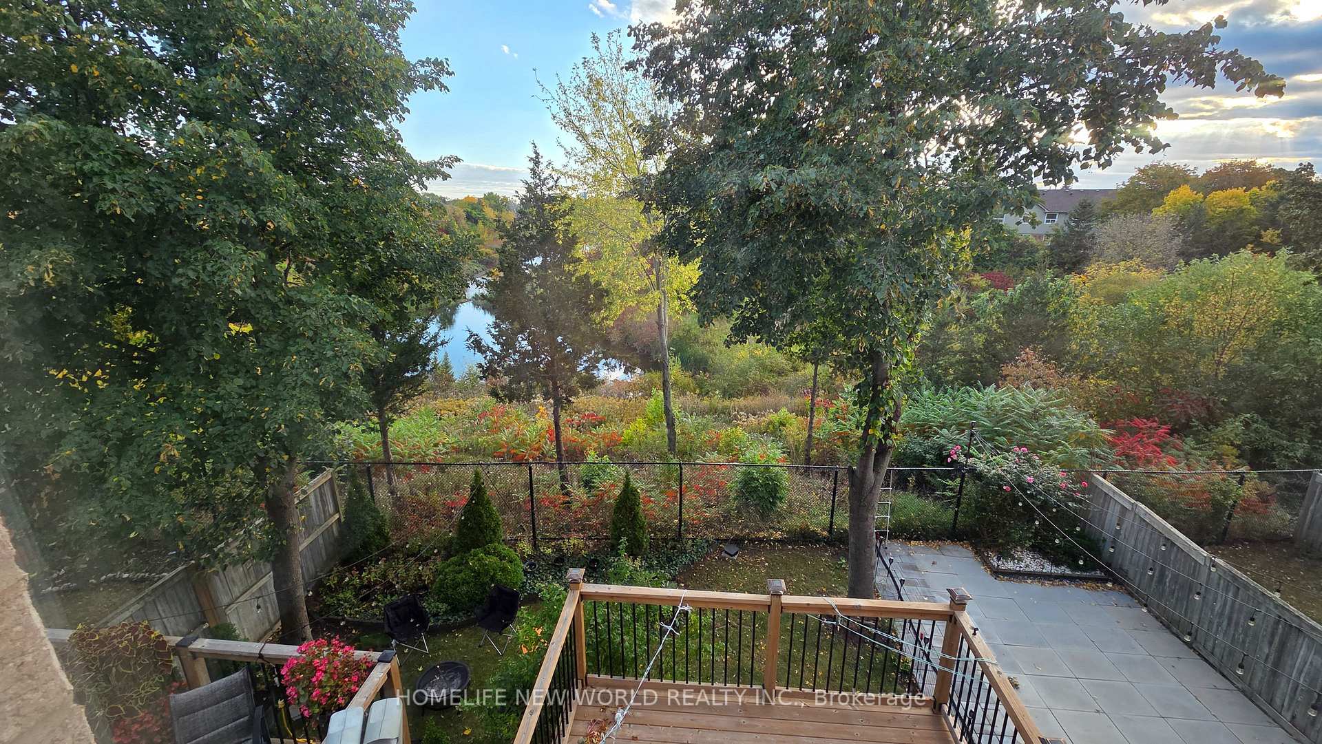 Photo 16 of 5420 Fallingbrook Drive, Mississauga, East Credit — HOMEH