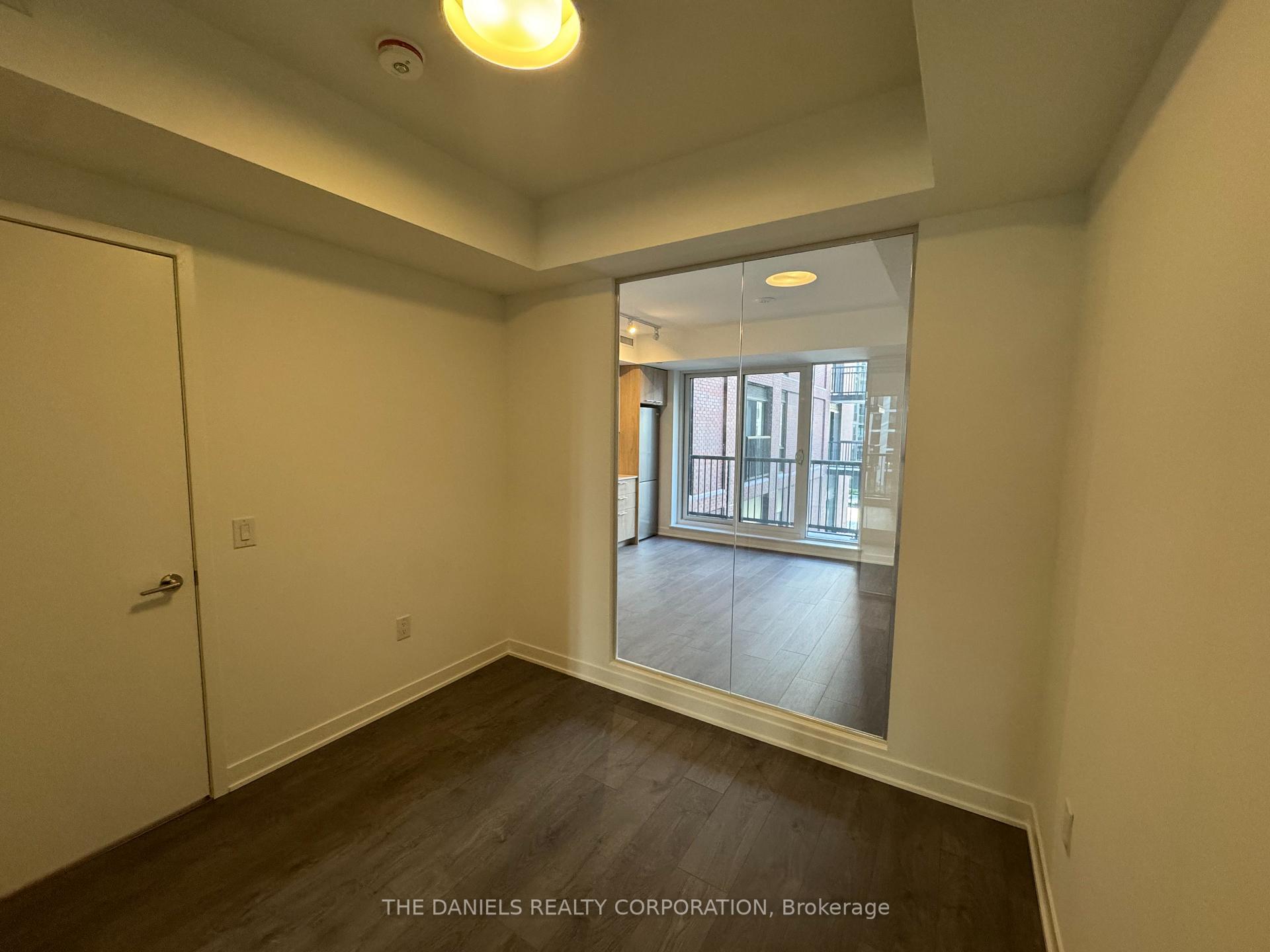 Photo 9 of Unit 401, 10 Oak Street, Toronto, Regent Park — HOMEH