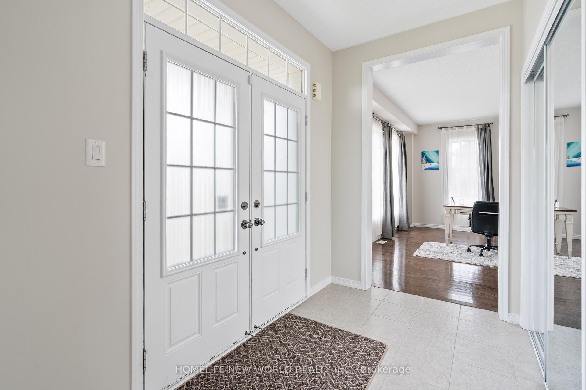 Photo 7 of 7705 Shadbush Lane, Niagara Falls, Brown — HOMEH