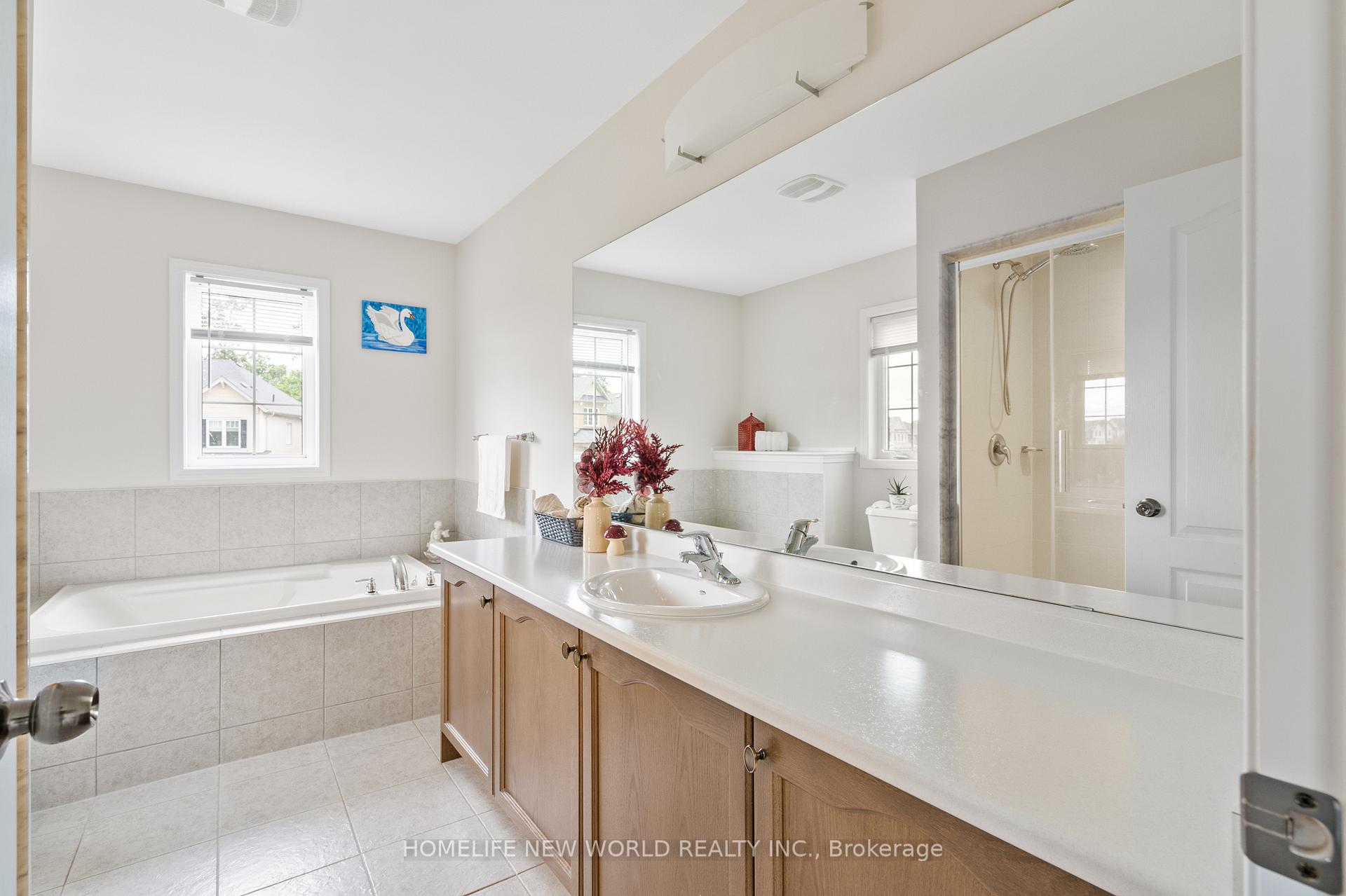 Photo 20 of 7705 Shadbush Lane, Niagara Falls, Brown — HOMEH