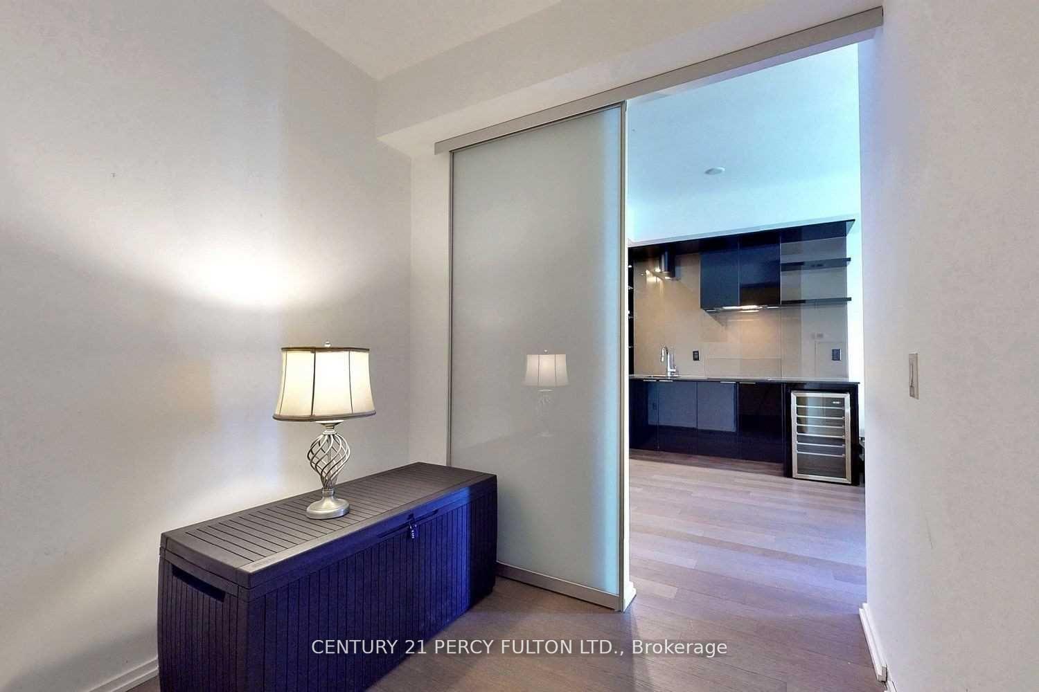 Photo 11 of Unit 4309, 70 Temperance Street, Toronto, Bay Street Corridor — HOMEH
