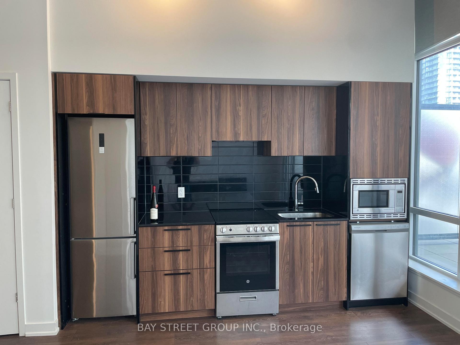 Photo 3 of Unit 611, 18 Maitland Terrace N, Toronto, Church-Yonge Corridor — HOMEH