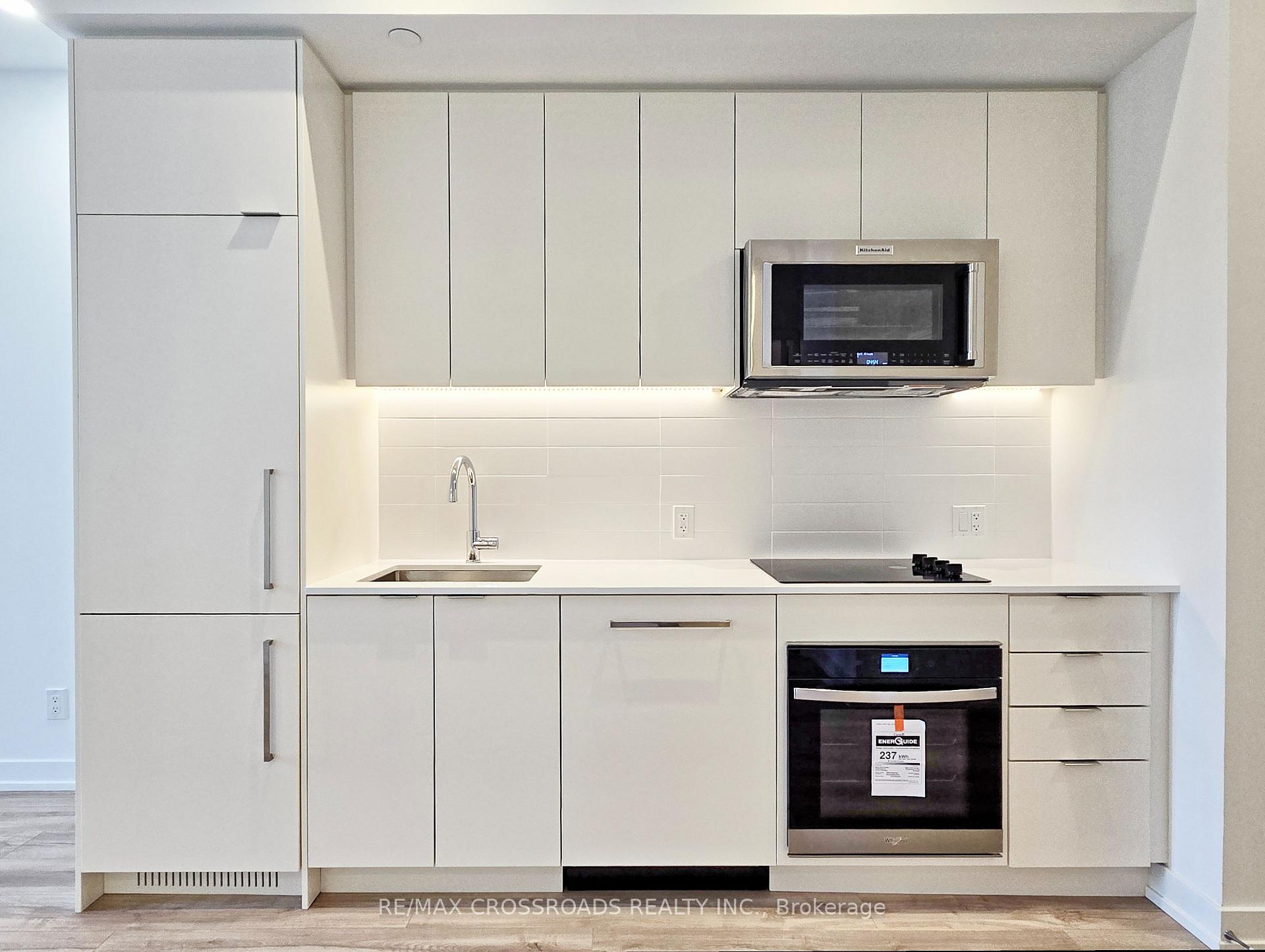 Photo 2 of Unit 201, 181 Sheppard Avenue E, North York, Willowdale East — HOMEH