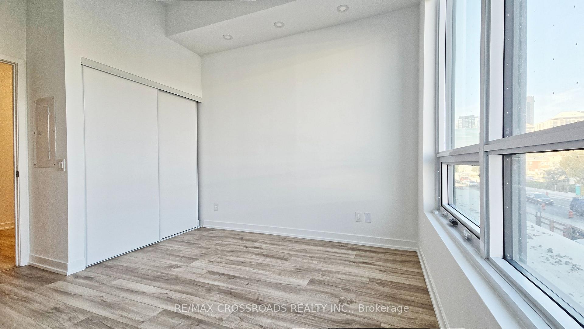 Photo 9 of Unit 201, 181 Sheppard Avenue E, North York, Willowdale East — HOMEH