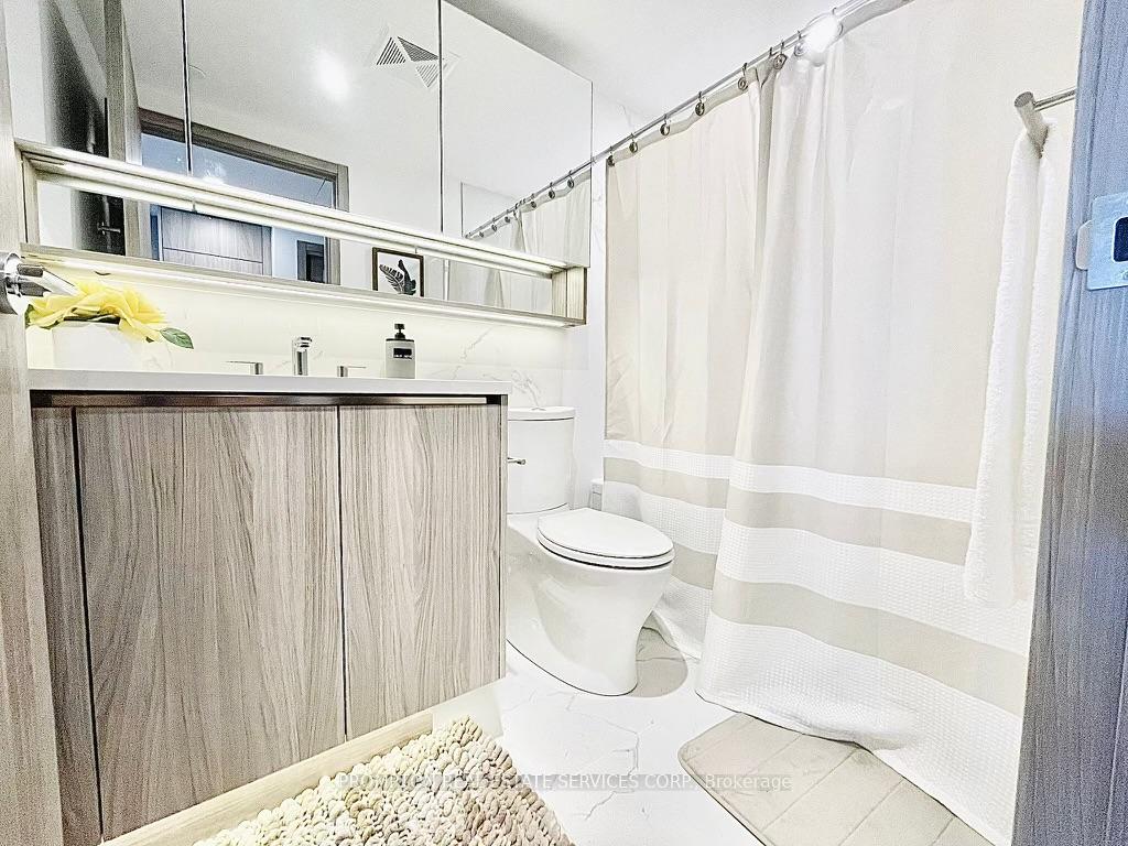 Photo 8 of Unit 4705, 38 Widmer Street, Toronto, Waterfront Communities — HOMEH