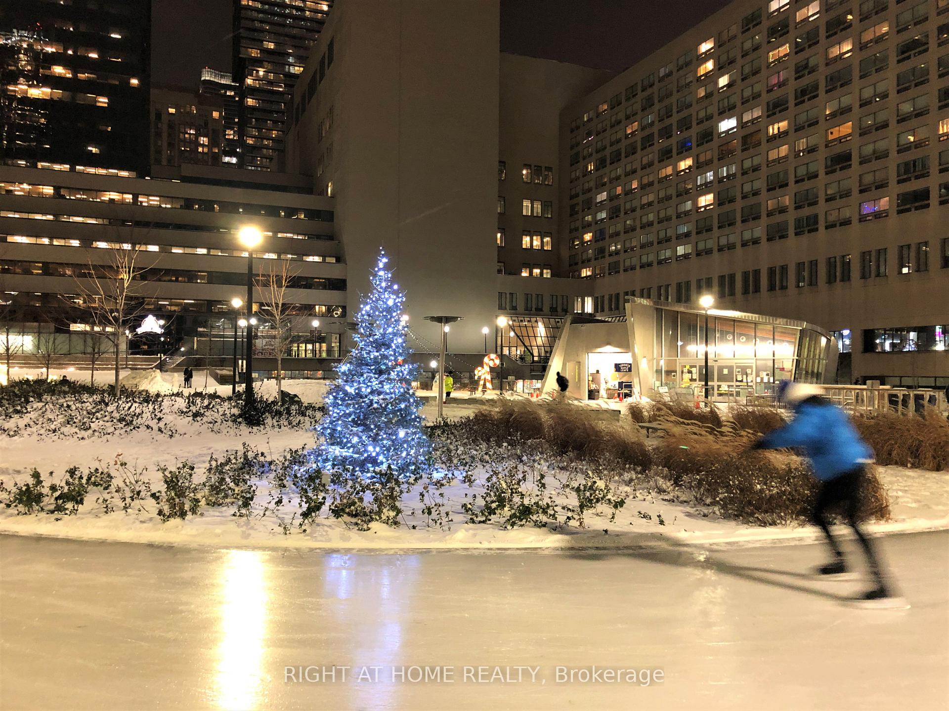 Photo 4 of Unit 1616, 711 Bay Street, Toronto, Bay Street Corridor — HOMEH