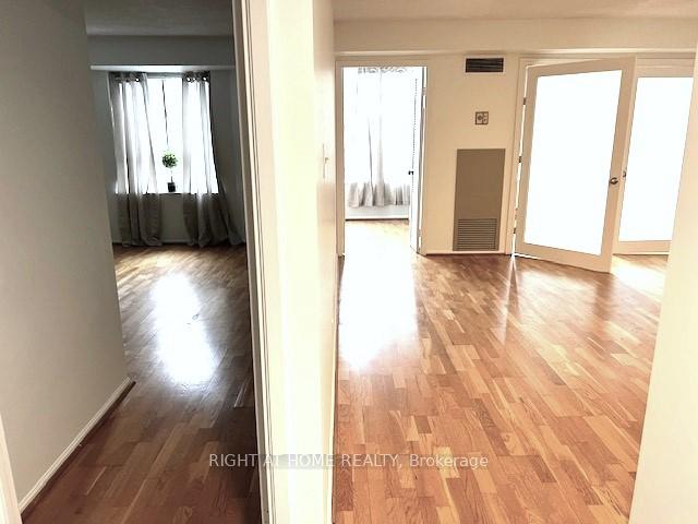 Photo 14 of Unit 1616, 711 Bay Street, Toronto, Bay Street Corridor — HOMEH