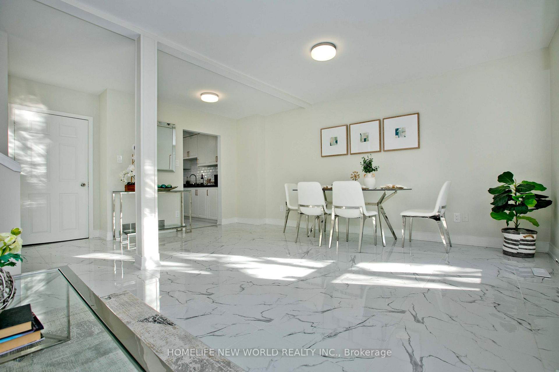 Photo 8 of Unit 313, 17 Liszt Gate, North York, Hillcrest Village — HOMEH