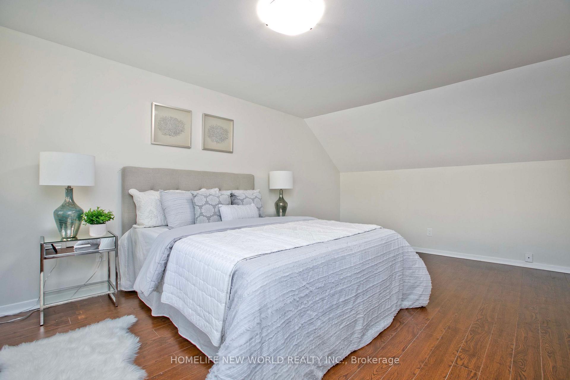 Photo 17 of Unit 313, 17 Liszt Gate, North York, Hillcrest Village — HOMEH