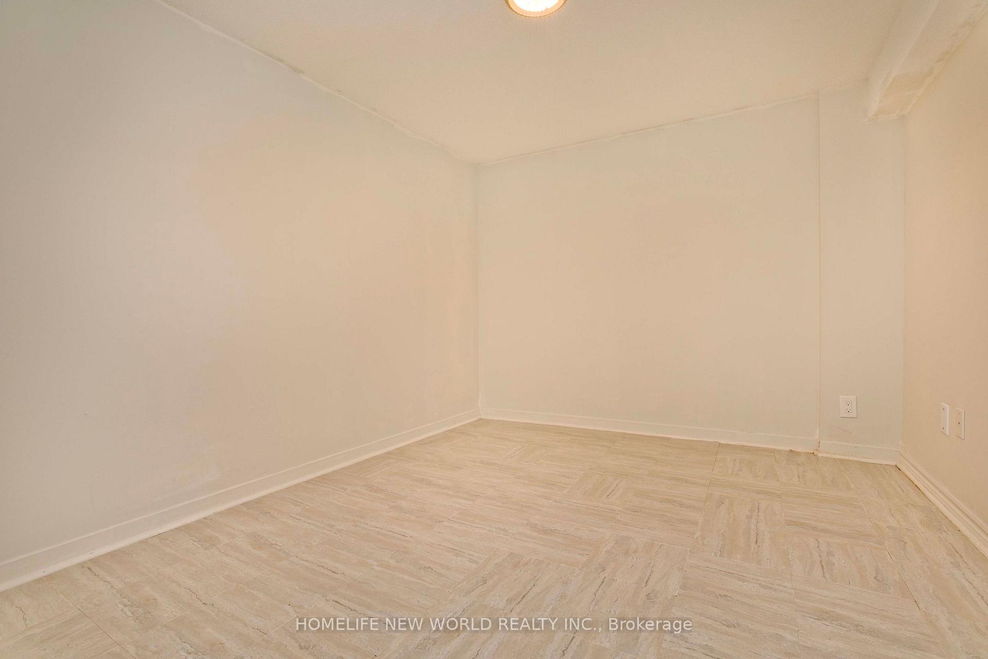 Photo 21 of Unit 313, 17 Liszt Gate, North York, Hillcrest Village — HOMEH