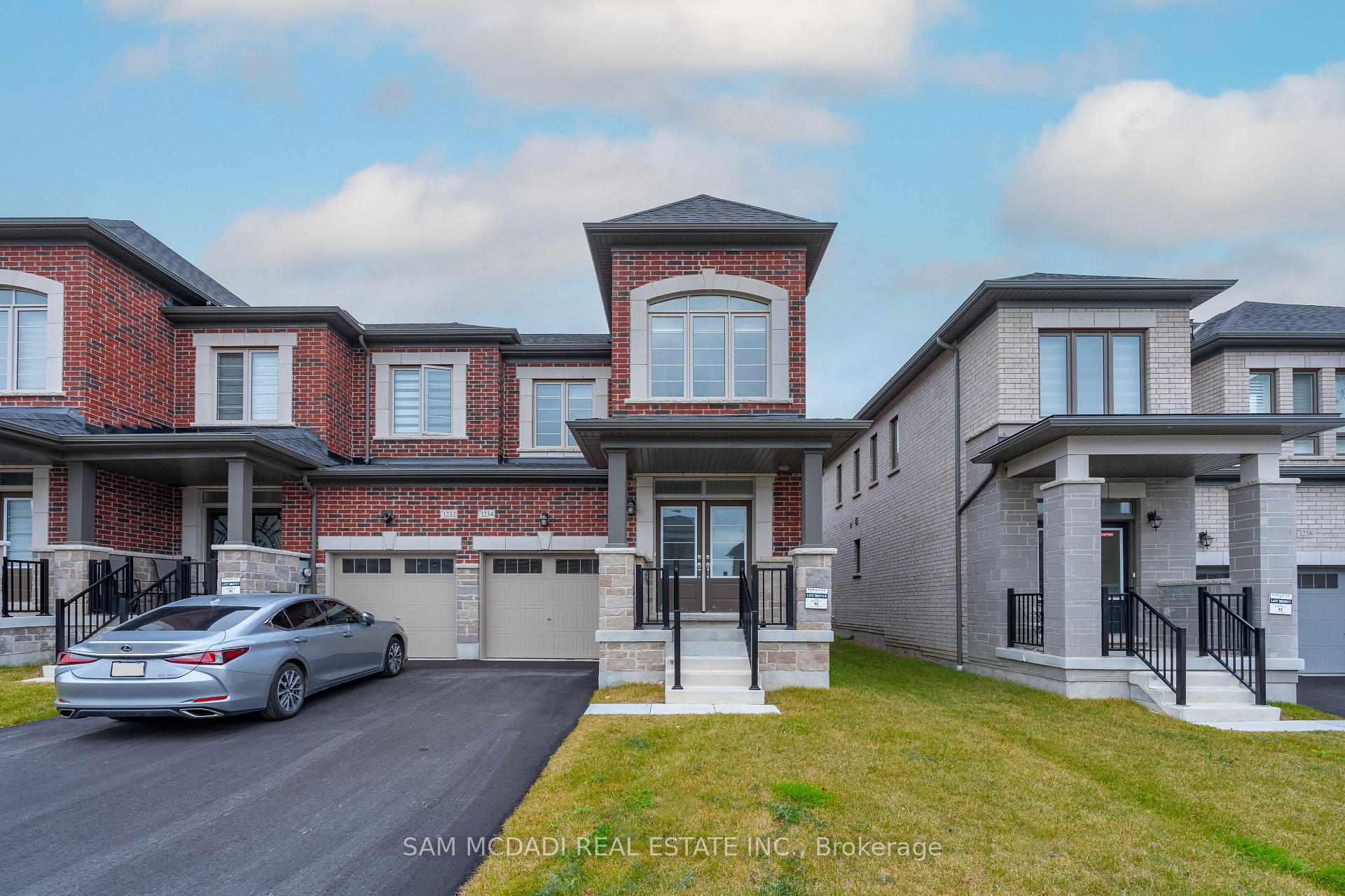 Photo 2 of 1234 Rexton Drive, Oshawa, Kedron — HOMEH