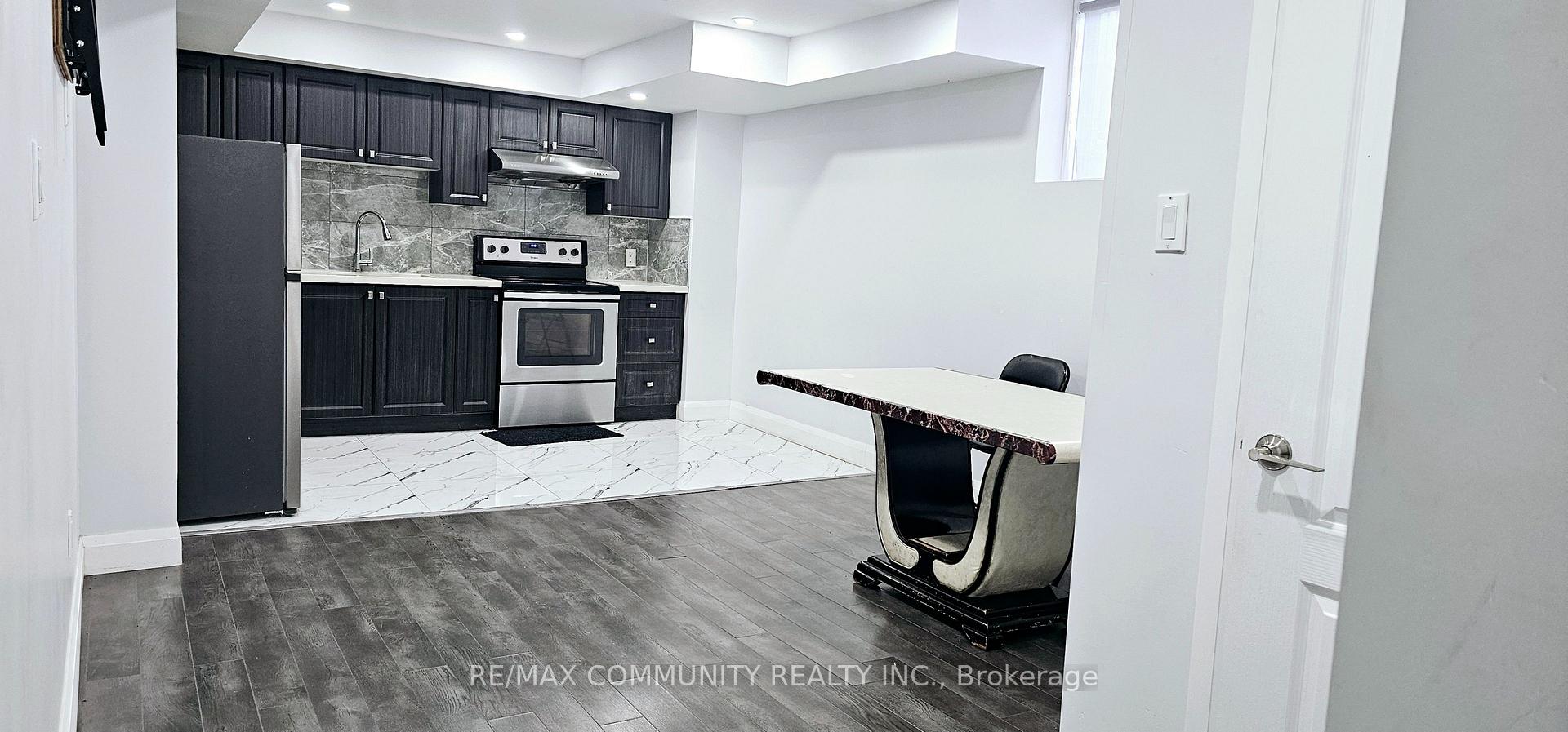 Photo 8 of Unit Bsmt, 111 William Fair Drive, Clarington, Bowmanville — HOMEH