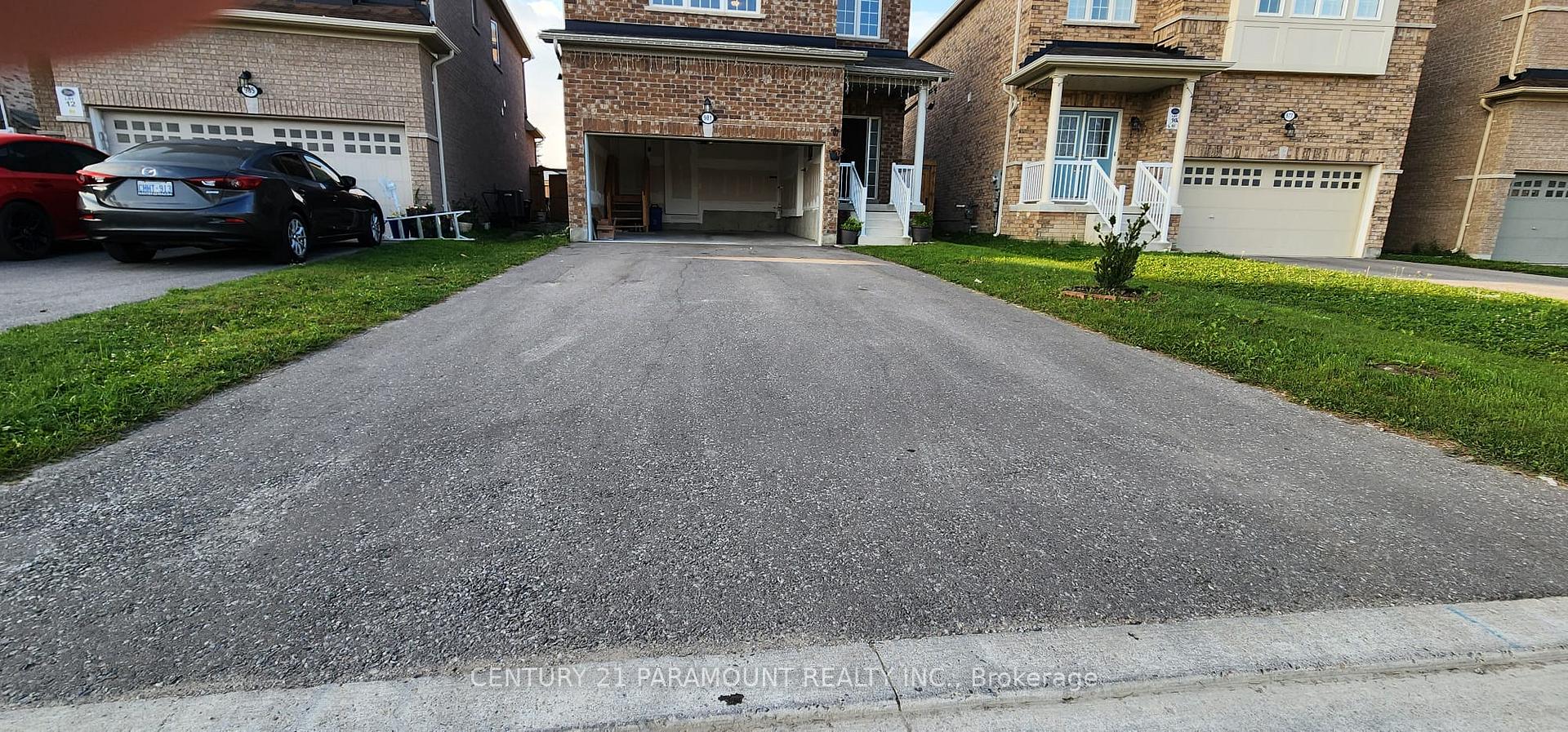 Photo 14 of Unit Upper, 981 Black Cherry Drive, Oshawa, Taunton — HOMEH