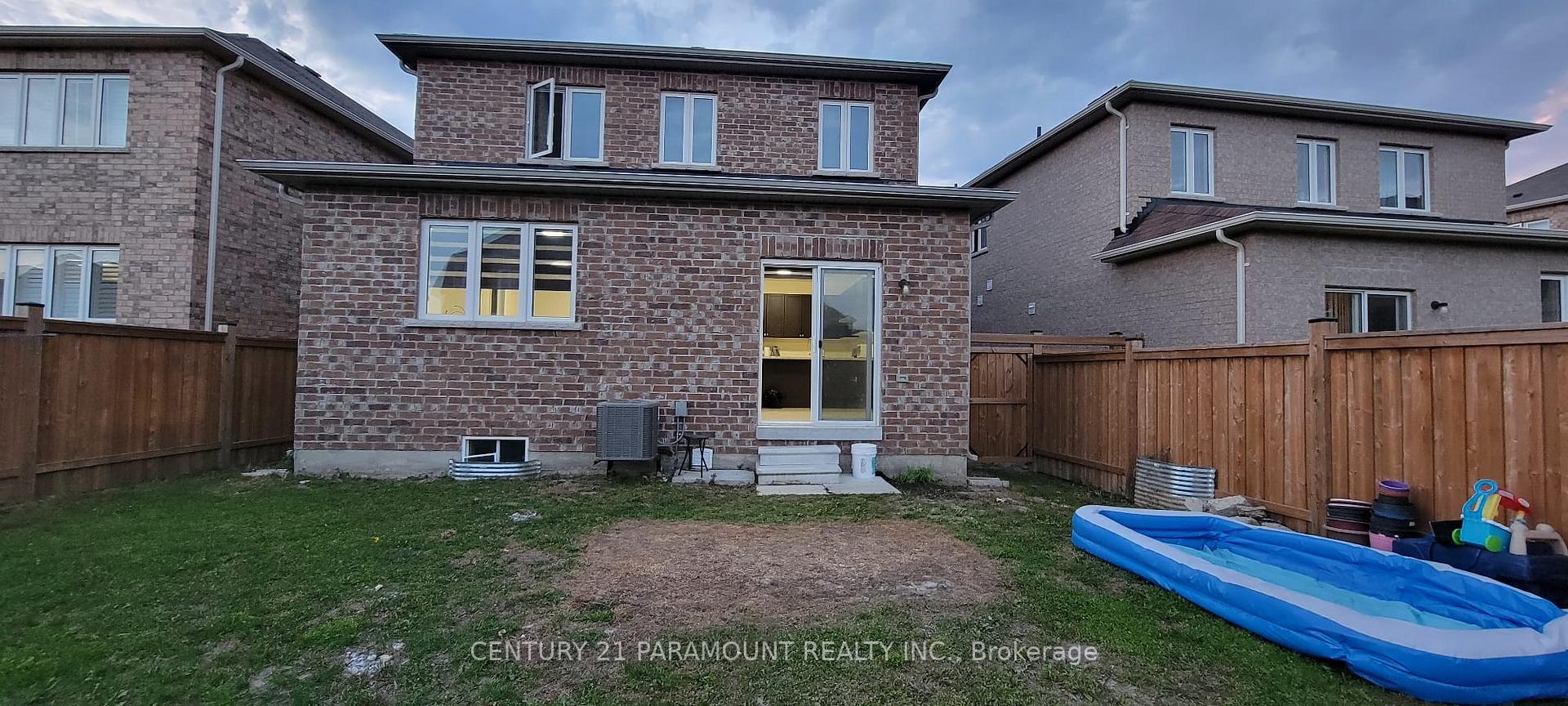 Photo 26 of Unit Upper, 981 Black Cherry Drive, Oshawa, Taunton — HOMEH