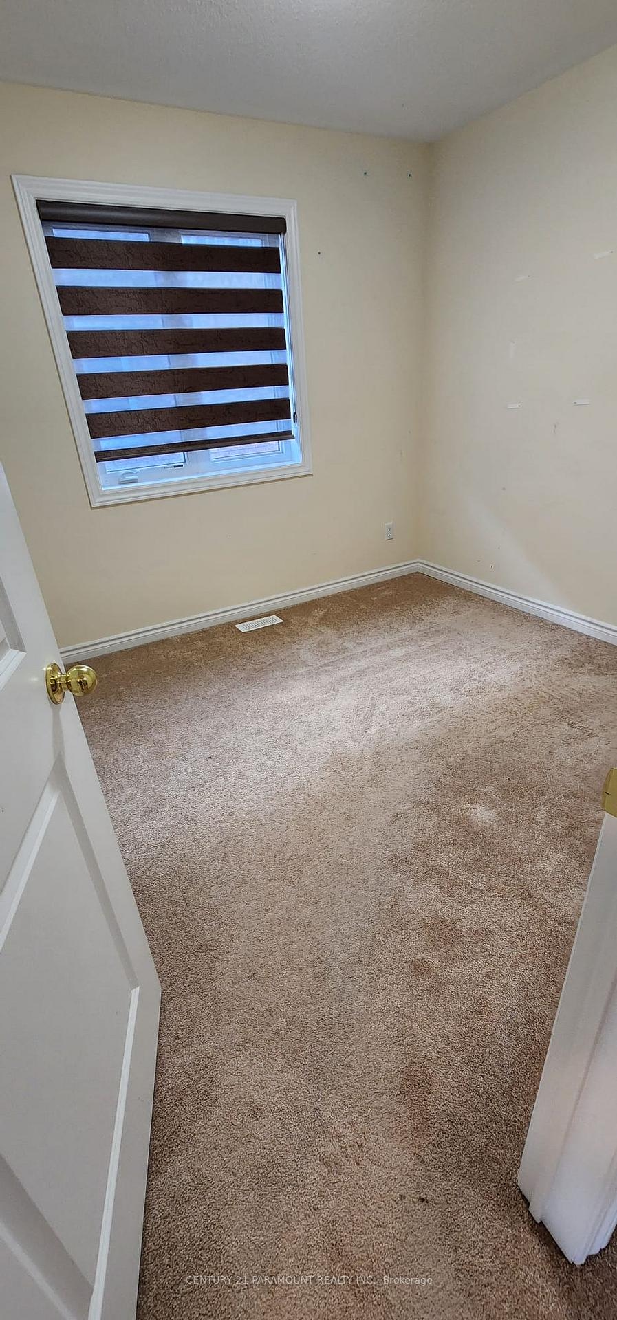 Photo 32 of Unit Upper, 981 Black Cherry Drive, Oshawa, Taunton — HOMEH