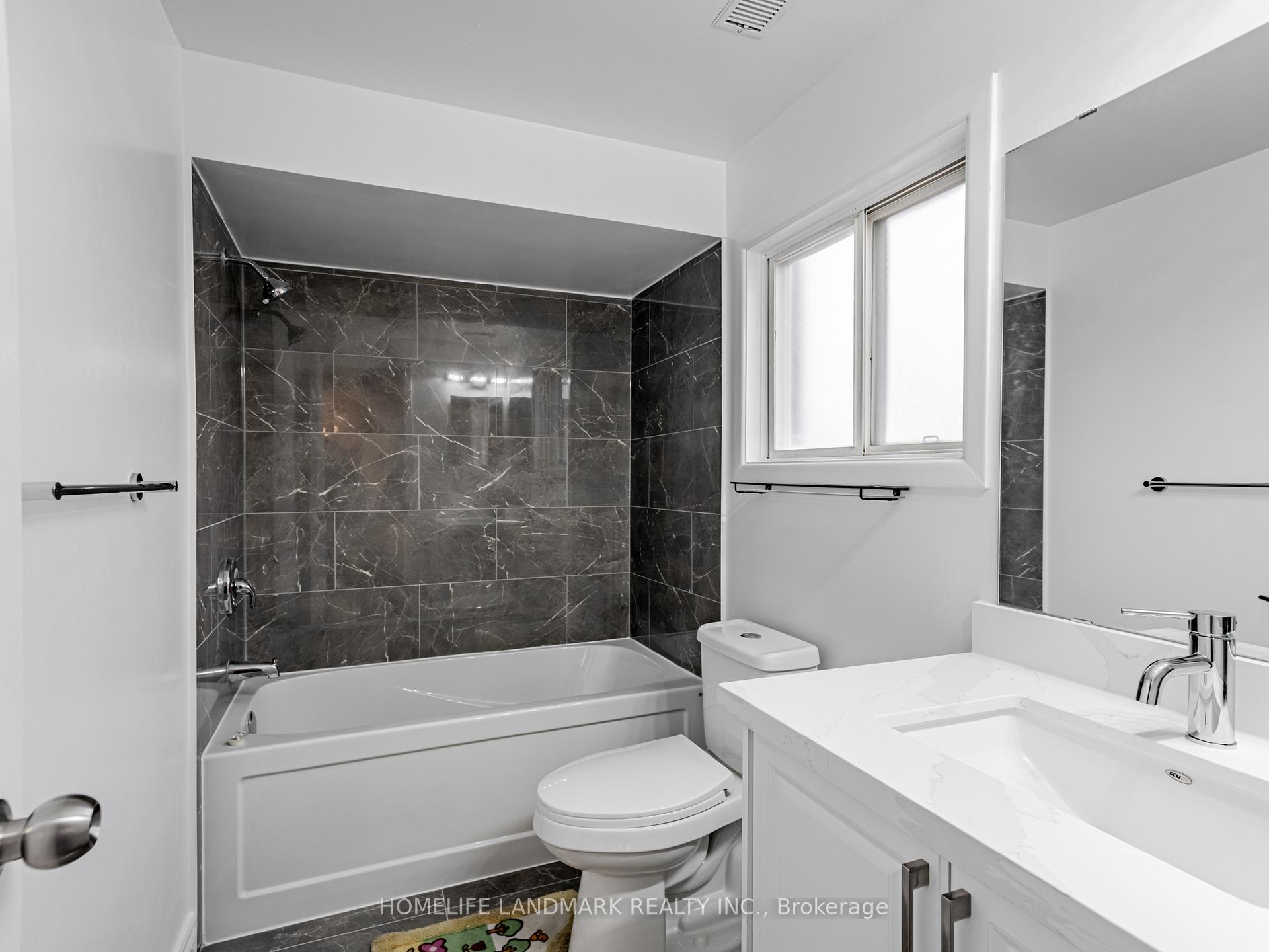 Photo 4 of Unit BR4, 58 Deerbrook Trail N, Scarborough, L'Amoreaux — HOMEH