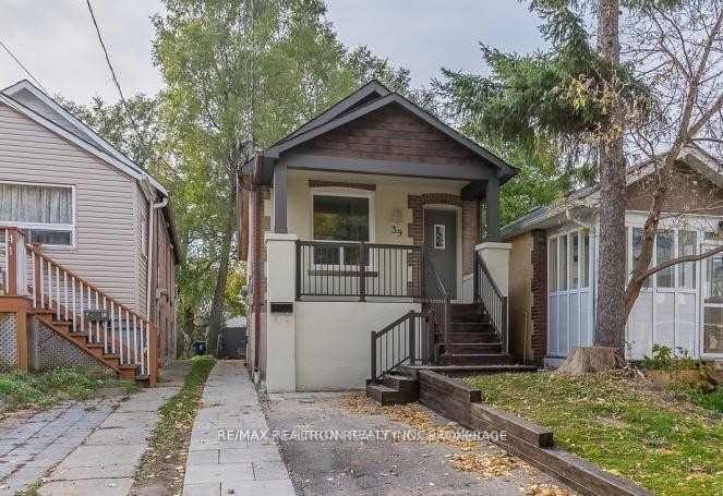 Photo 1 of 39 Goodwood Park Crescent, Toronto, Crescent Town — HOMEH