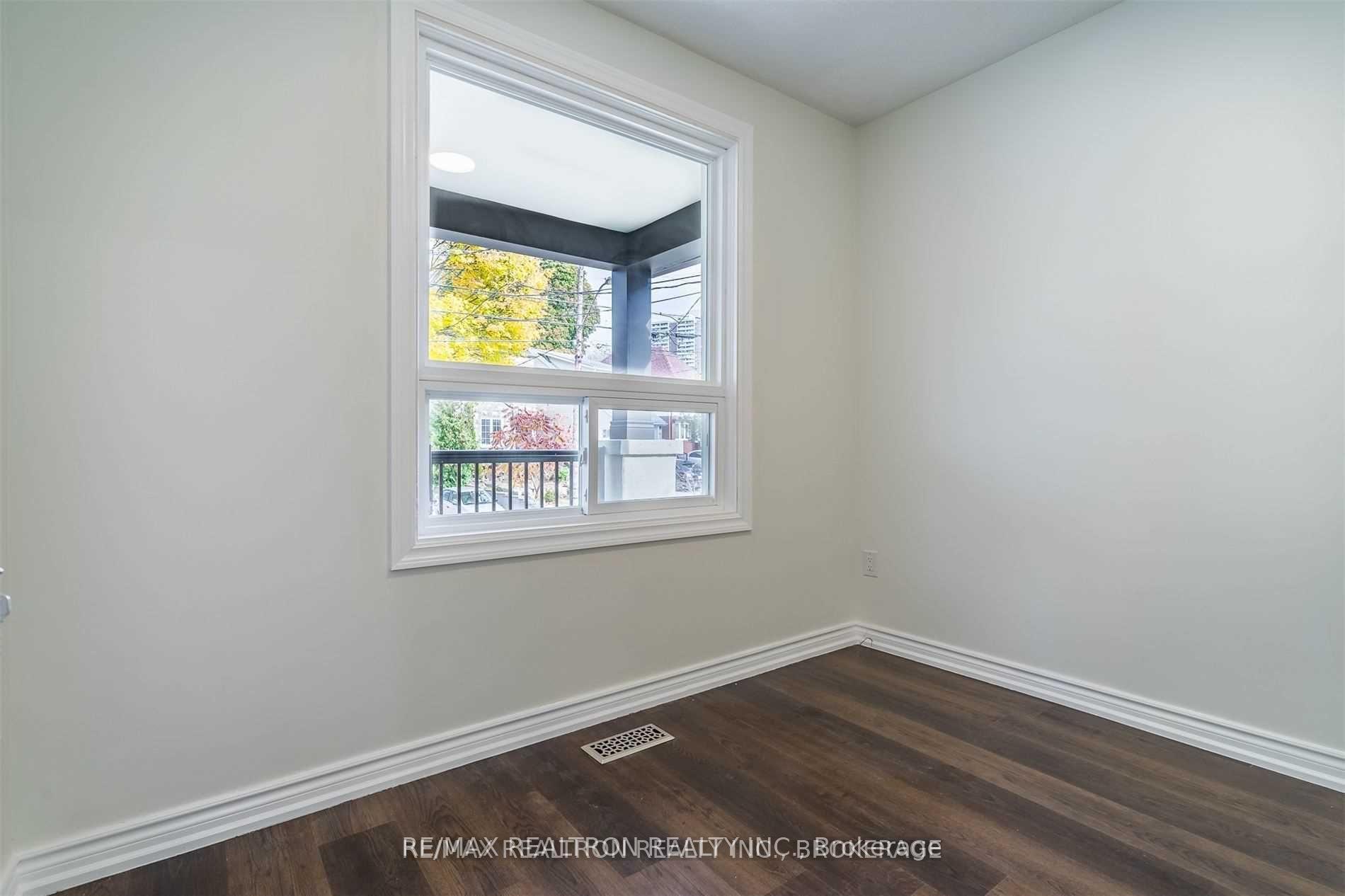Photo 12 of 39 Goodwood Park Crescent, Toronto, Crescent Town — HOMEH