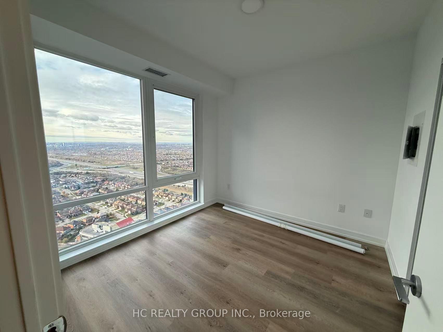 Photo 8 of Unit 3809, 395 Square One Drive, Mississauga, City Centre — HOMEH