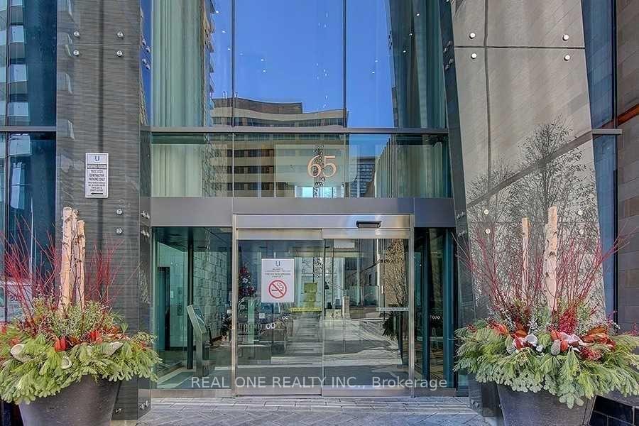 Photo 2 of Unit 4409, 65 St. Mary Street E, Toronto, Bay Street Corridor — HOMEH