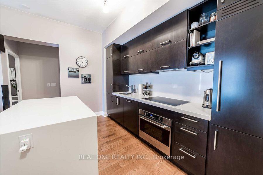 Photo 8 of Unit 4409, 65 St. Mary Street E, Toronto, Bay Street Corridor — HOMEH