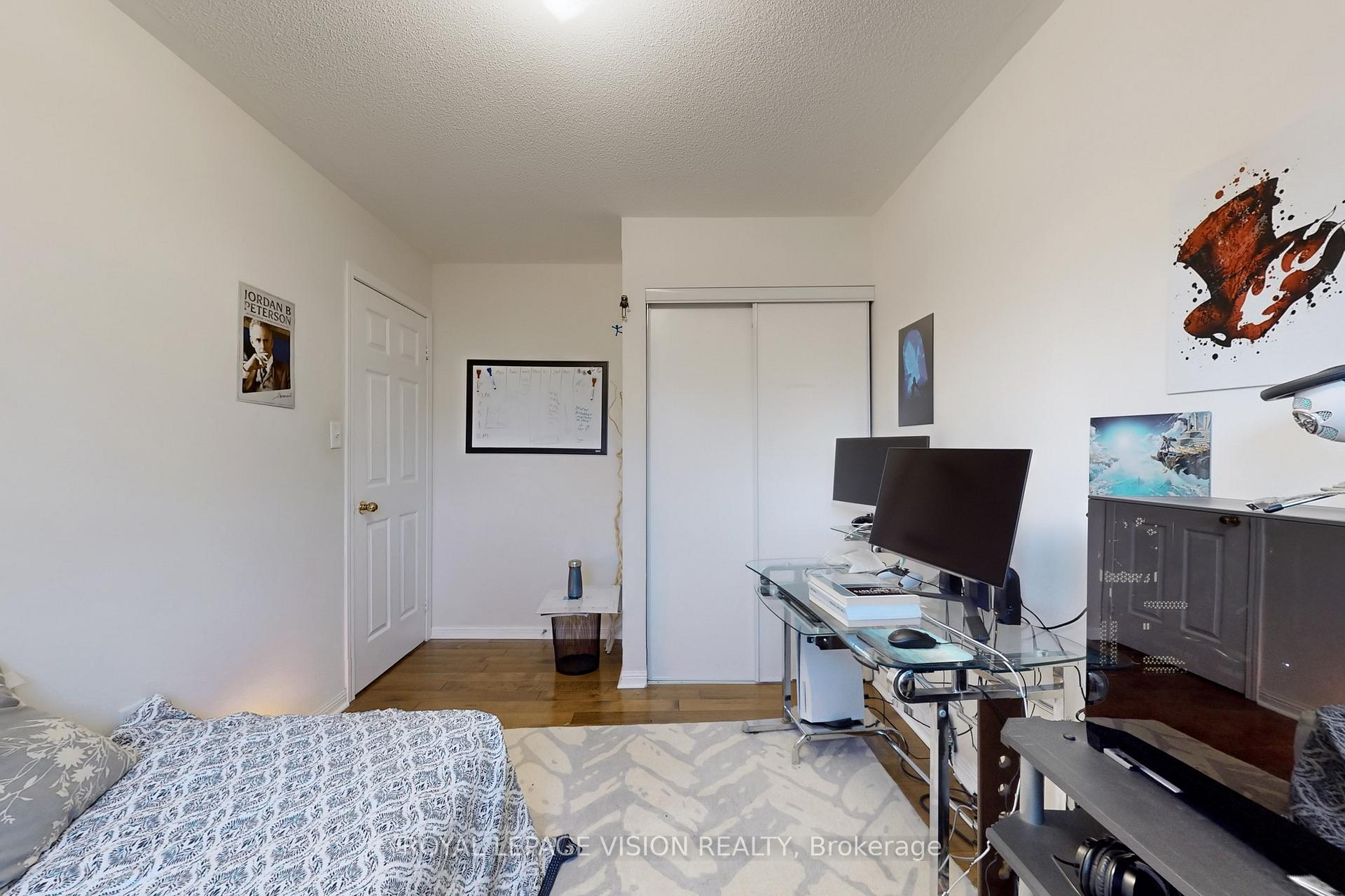 Photo 20 of 180 Kirkland Place, Whitby, Williamsburg — HOMEH