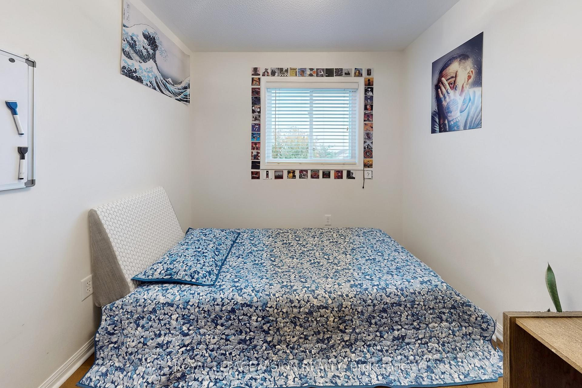 Photo 21 of 180 Kirkland Place, Whitby, Williamsburg — HOMEH
