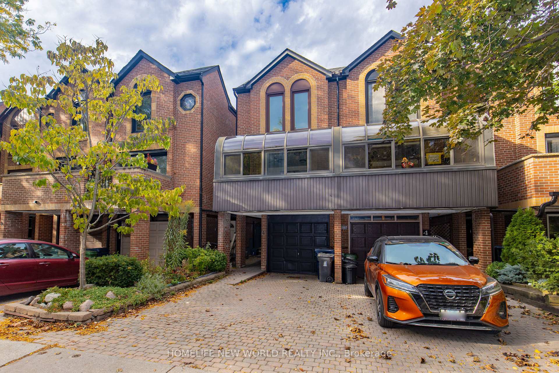 Photo 2 of 4 Langley Avenue, Toronto, North Riverdale — HOMEH