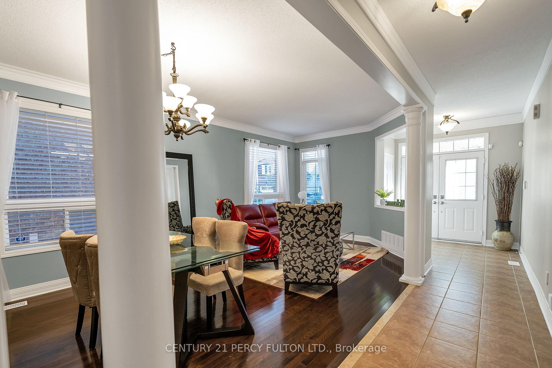 Photo 7 of 24 Cragg Crescent, Ajax, Northwest Ajax — HOMEH