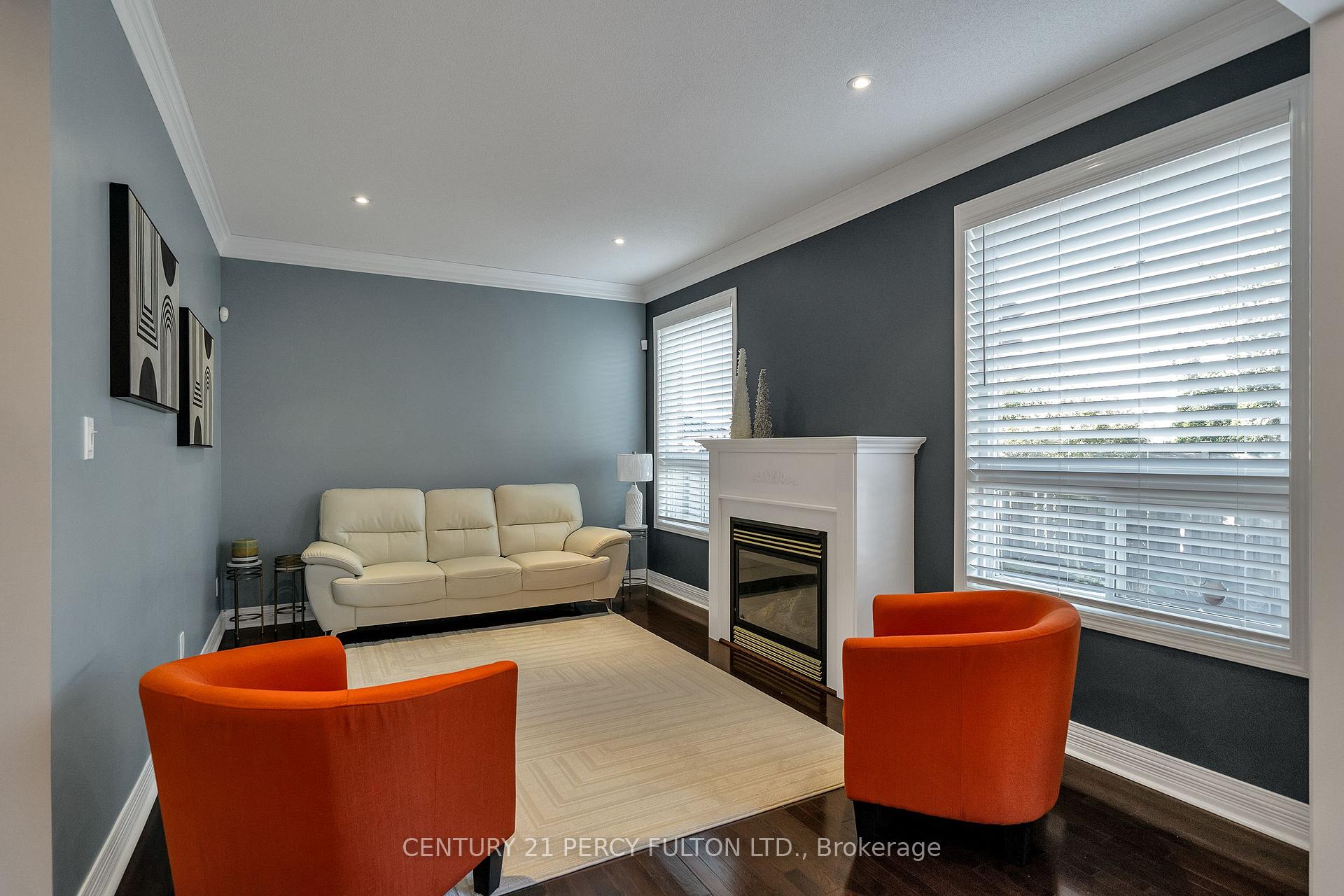 Photo 13 of 24 Cragg Crescent, Ajax, Northwest Ajax — HOMEH