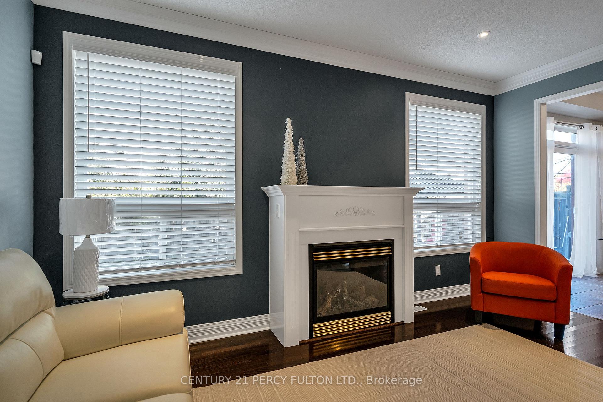 Photo 14 of 24 Cragg Crescent, Ajax, Northwest Ajax — HOMEH