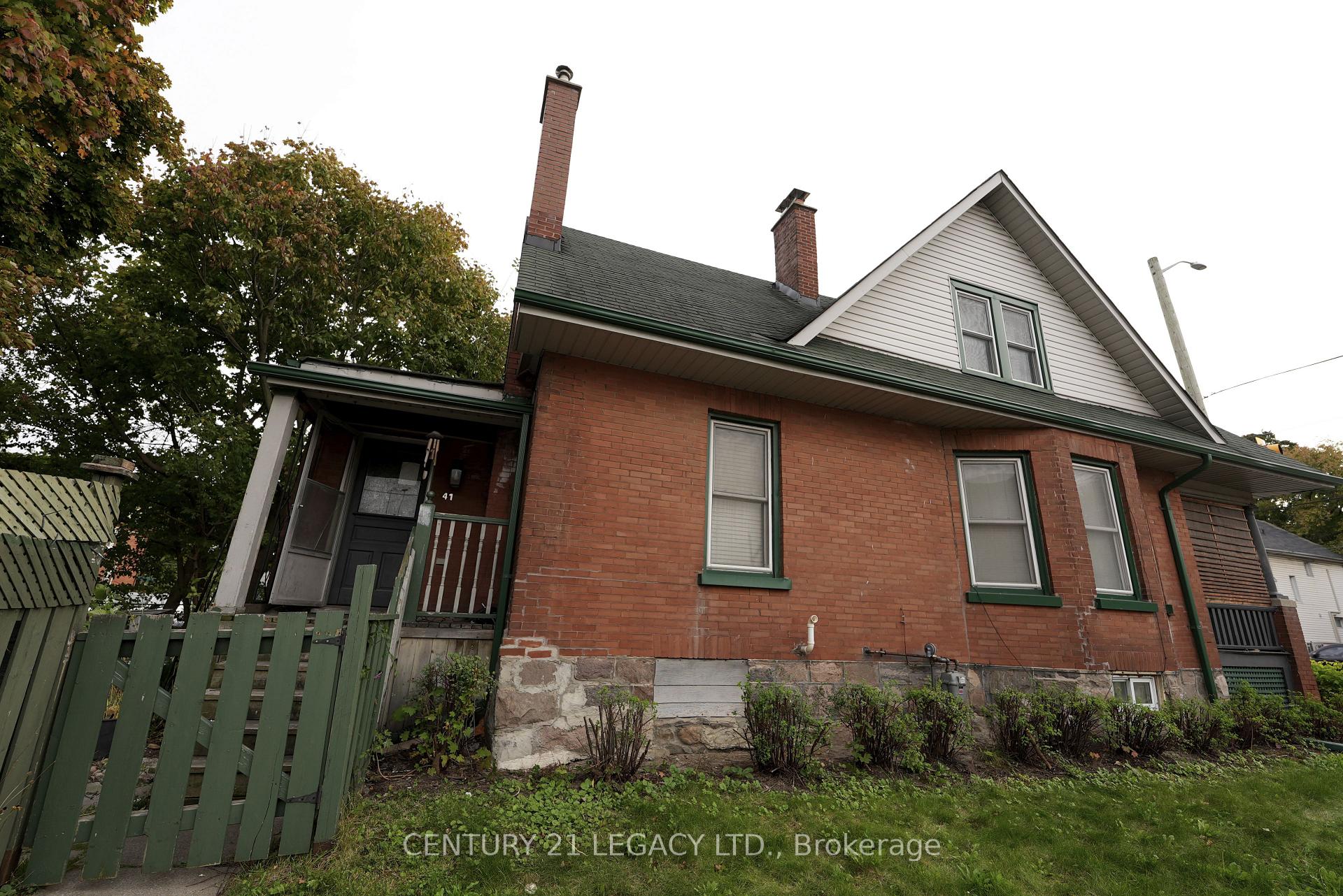Photo 4 of 41 ritson Road S, Oshawa, Central — HOMEH