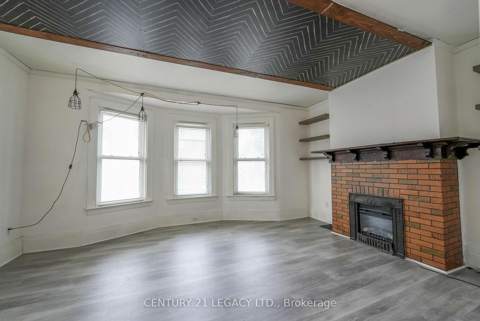 Photo 6 of 41 ritson Road S, Oshawa, Central — HOMEH
