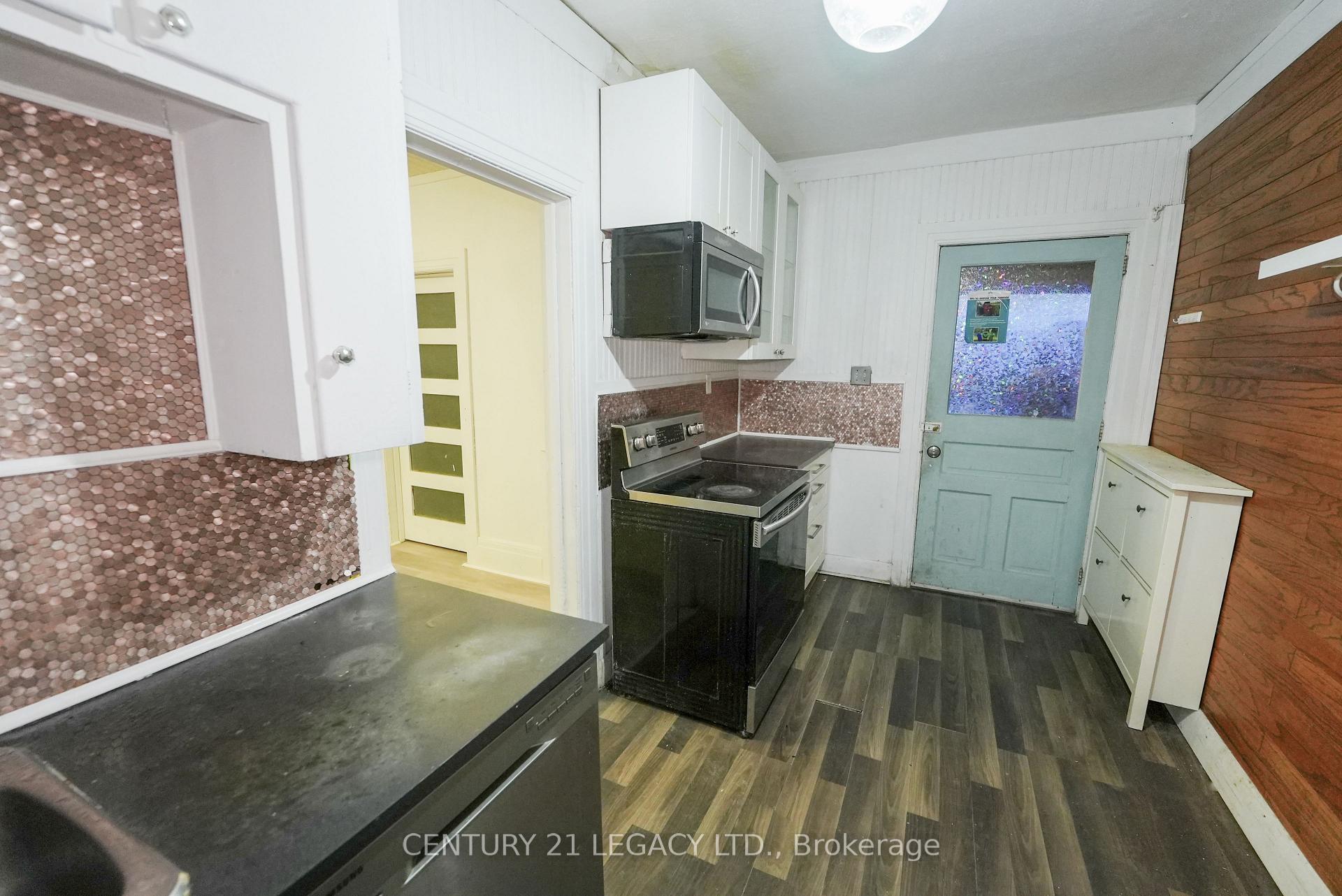 Photo 10 of 41 ritson Road S, Oshawa, Central — HOMEH