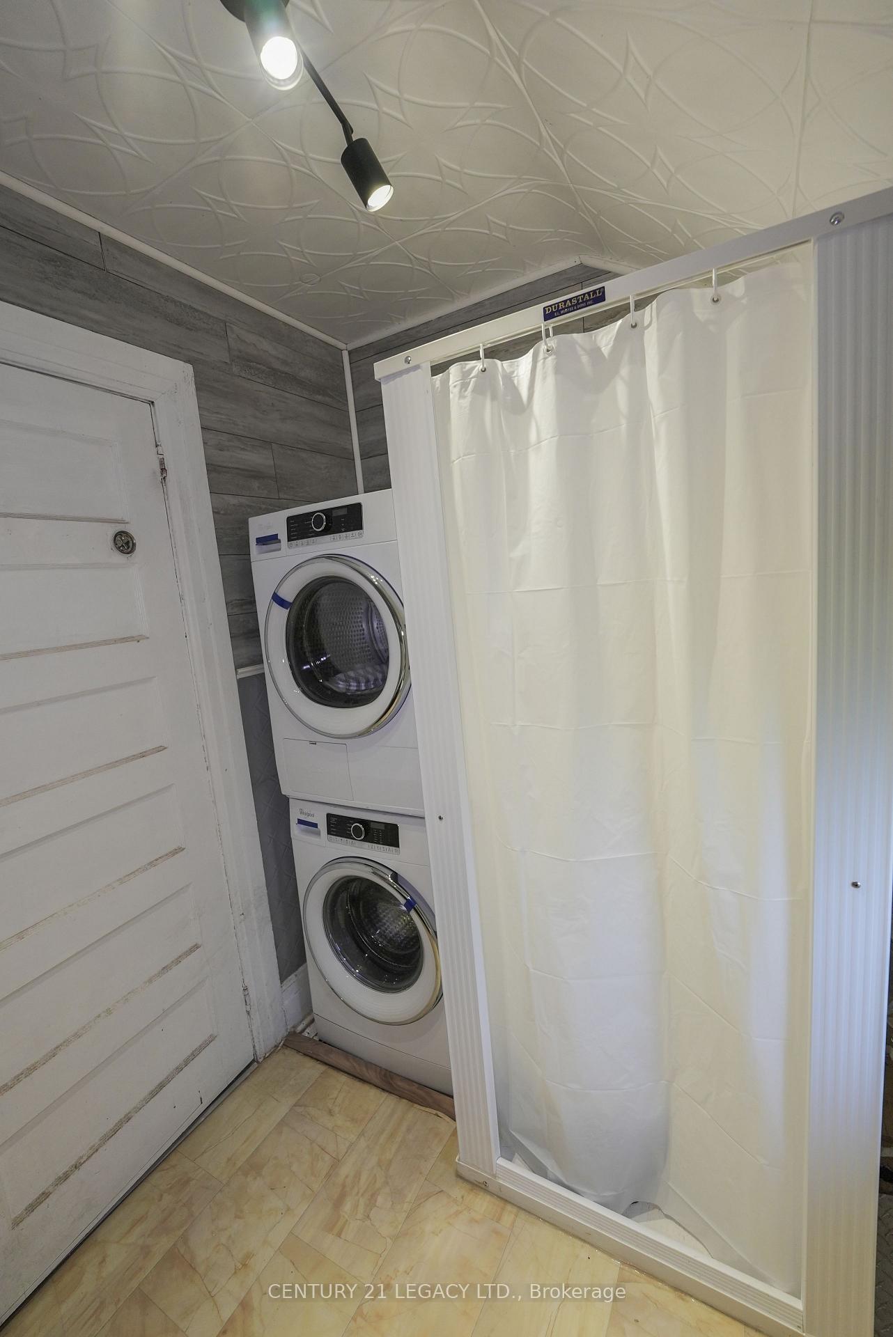 Photo 16 of 41 ritson Road S, Oshawa, Central — HOMEH