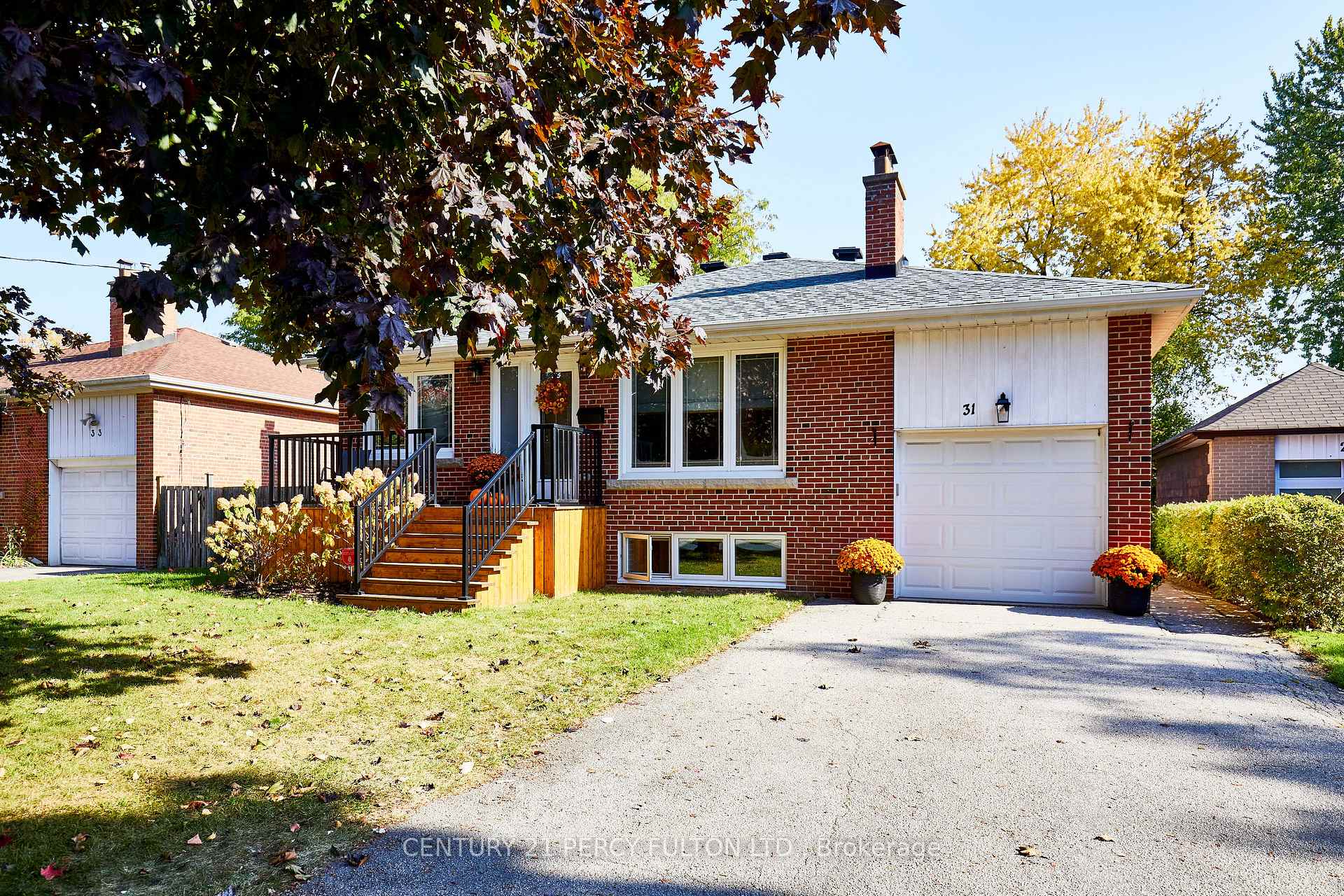 Photo 1 of 31 Windsor Drive, Ajax, Central West — HOMEH