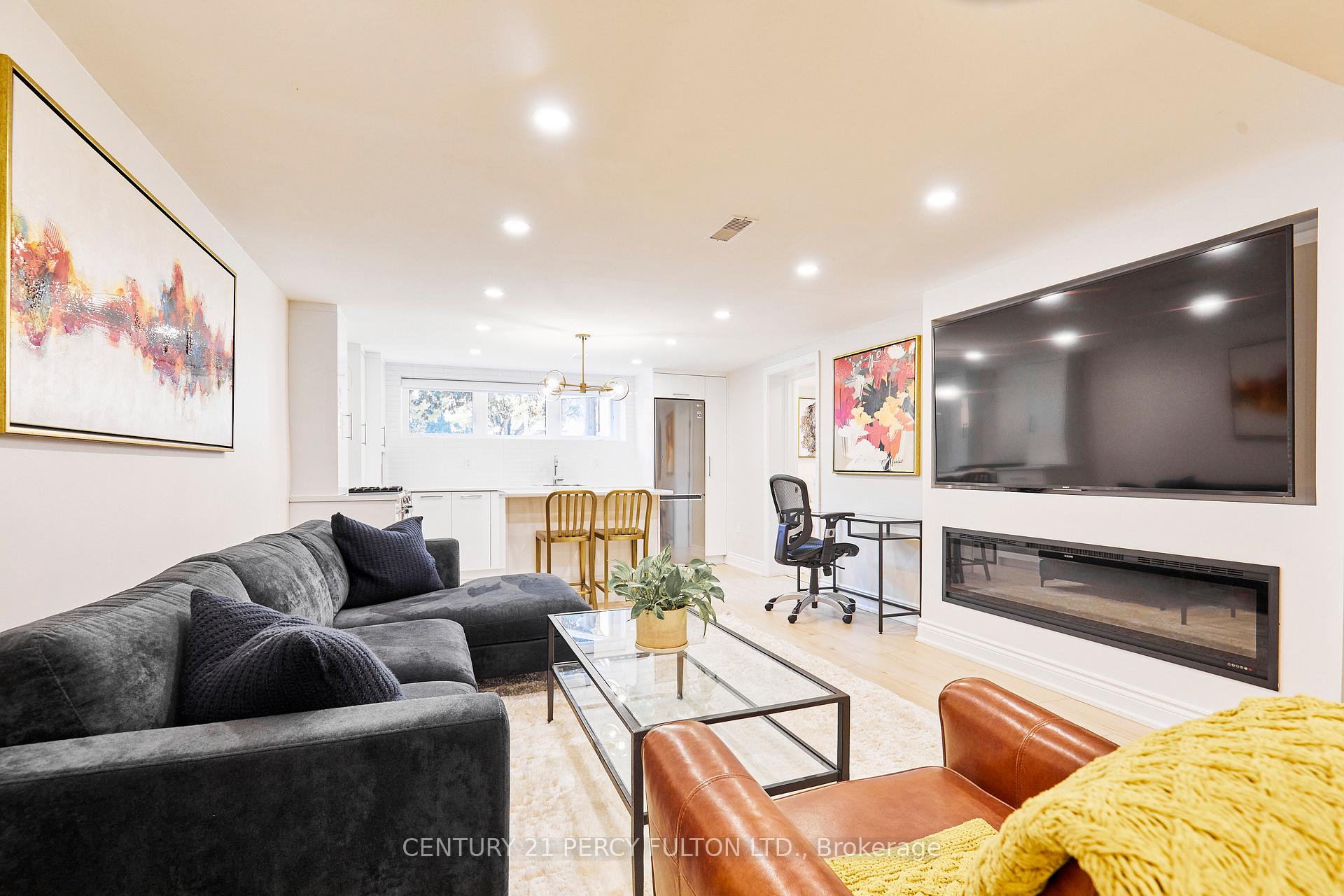 Photo 17 of 31 Windsor Drive, Ajax, Central West — HOMEH