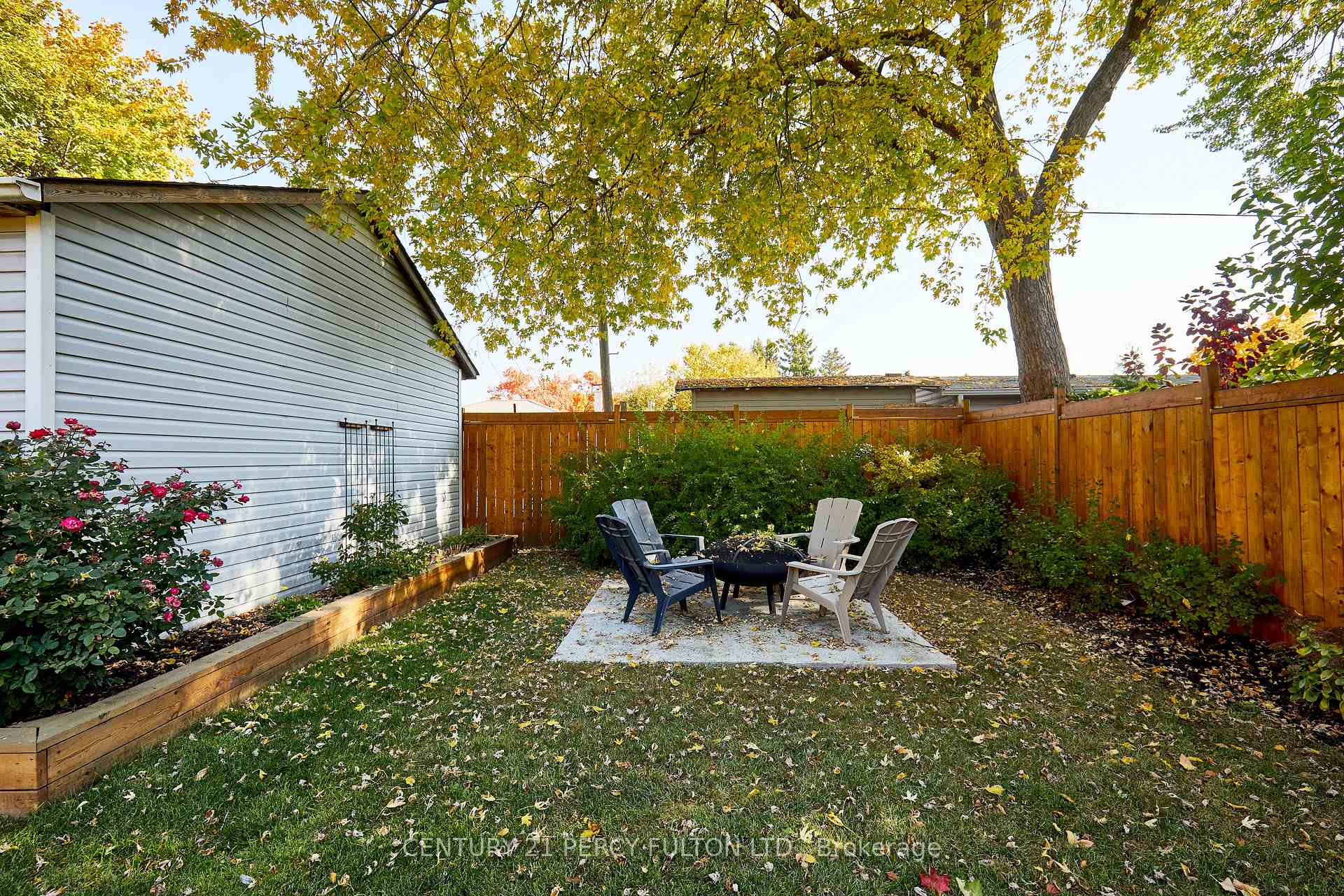 Photo 28 of 31 Windsor Drive, Ajax, Central West — HOMEH