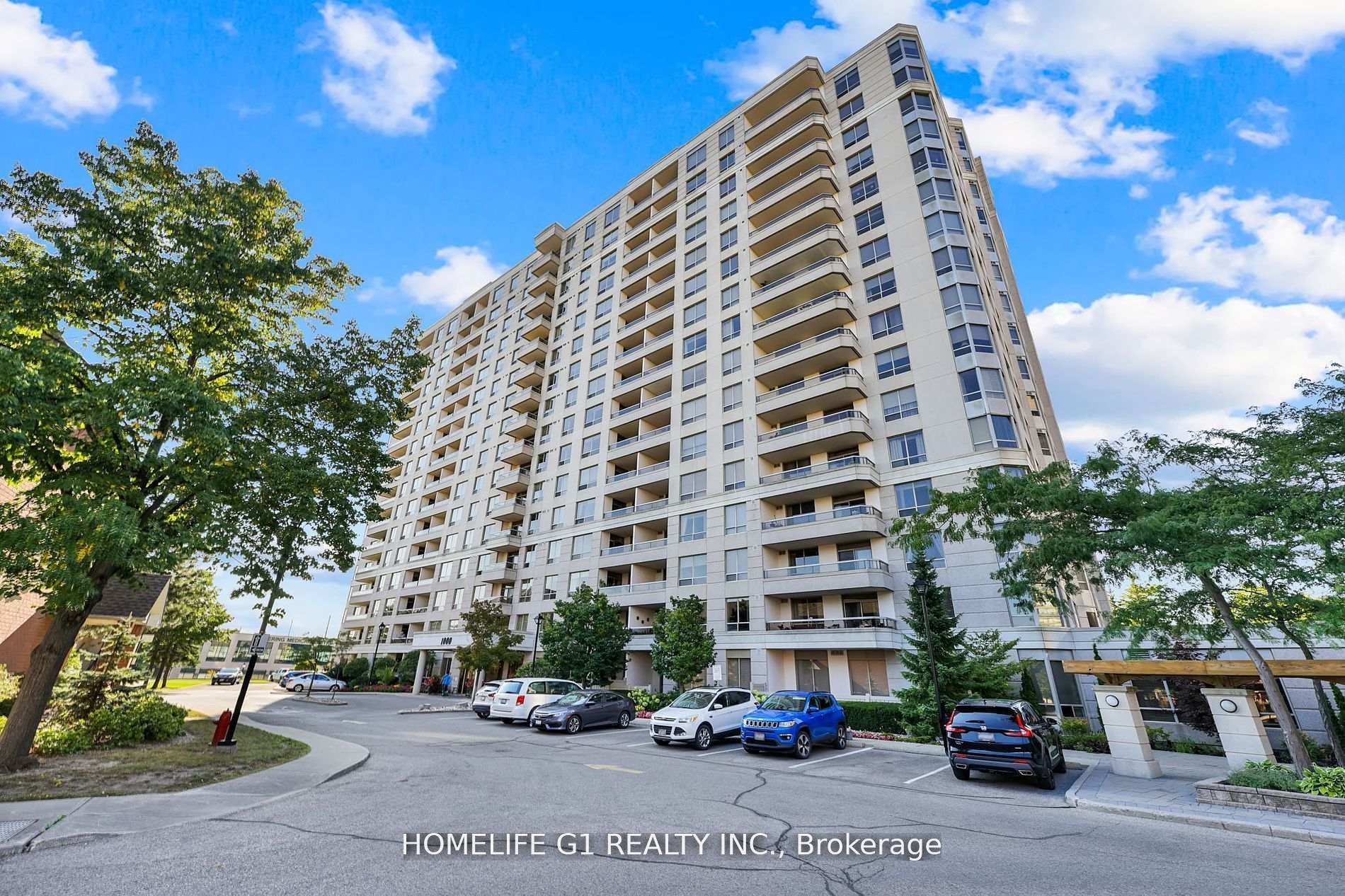 Photo 5 of 1000 The Esplanade N, Pickering, Town Centre — HOMEH