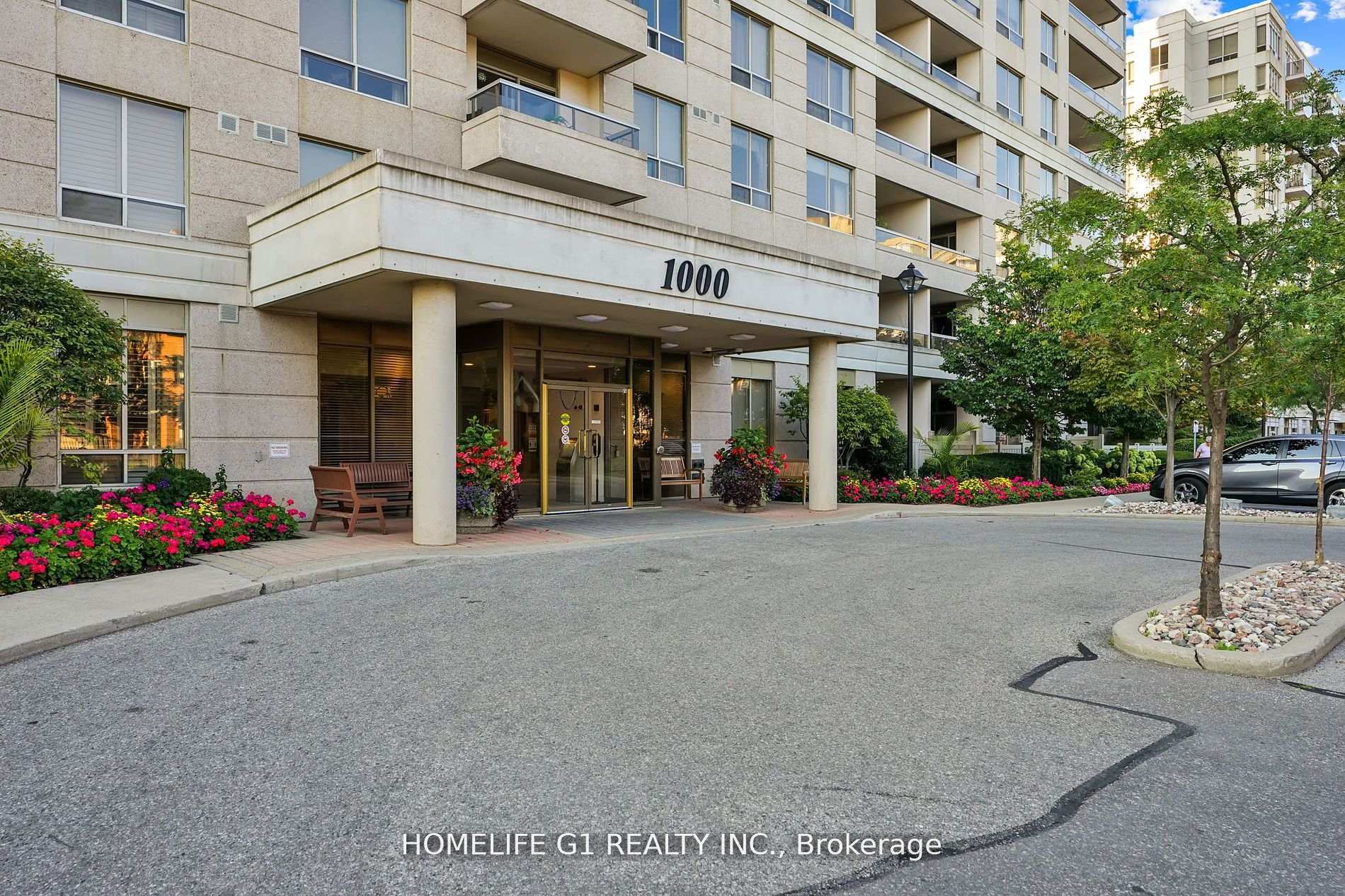 Photo 15 of 1000 The Esplanade N, Pickering, Town Centre — HOMEH