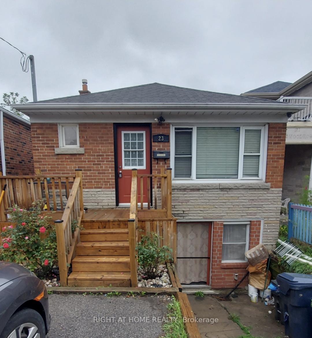 Front of 23 South Woodrow Boulevard