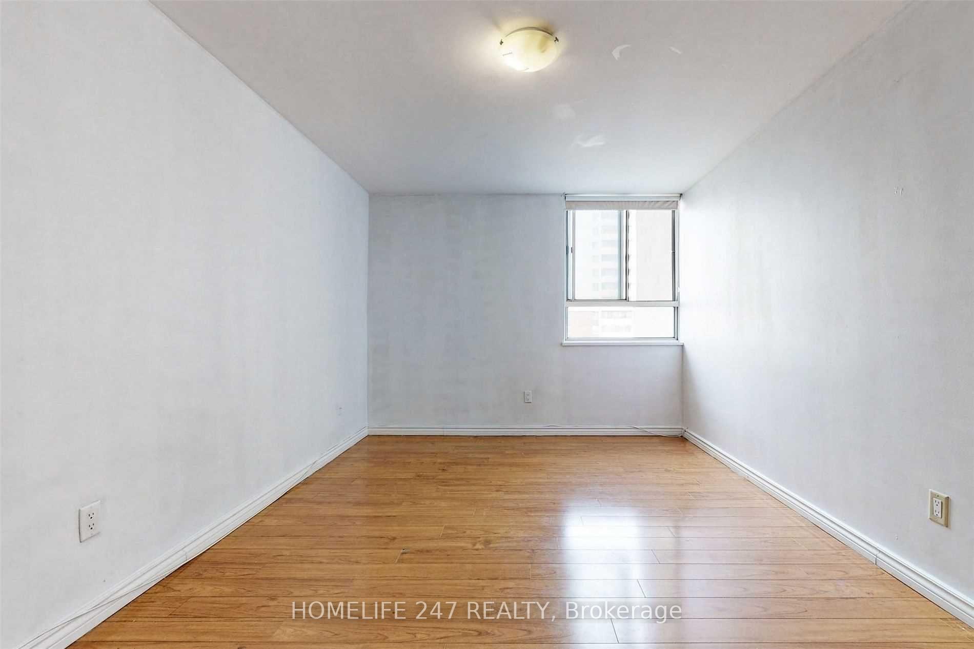 Photo 5 of Unit 2003, 5 Massey Square, Toronto, Crescent Town — HOMEH