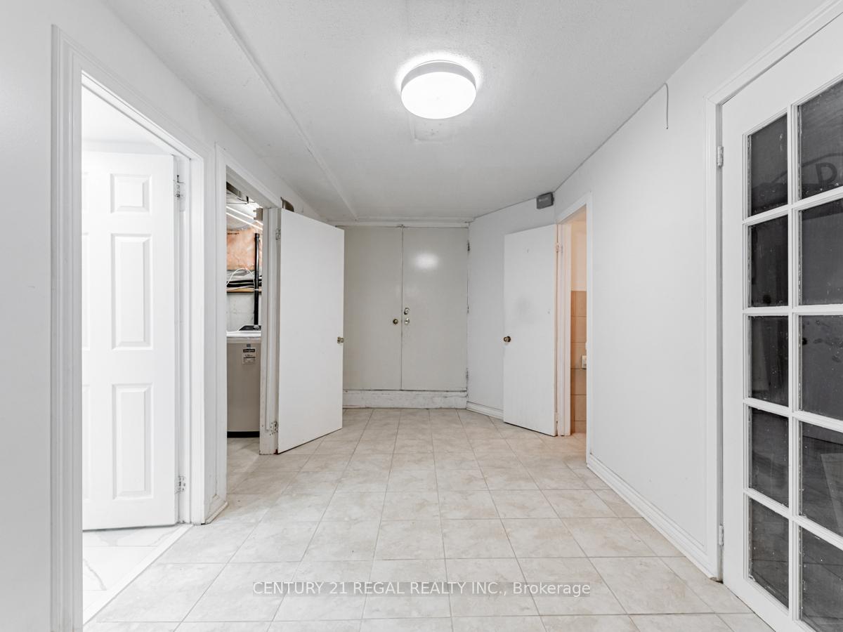 Photo 4 of 52 Gennela Square, Scarborough, Rouge — HOMEH