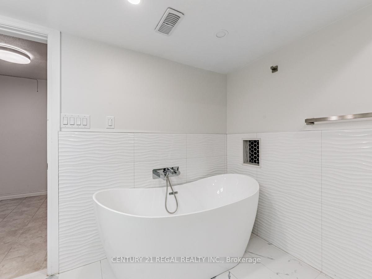 Photo 6 of 52 Gennela Square, Scarborough, Rouge — HOMEH