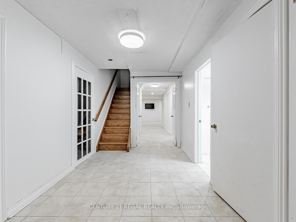 Photo 19 of 52 Gennela Square, Scarborough, Rouge — HOMEH