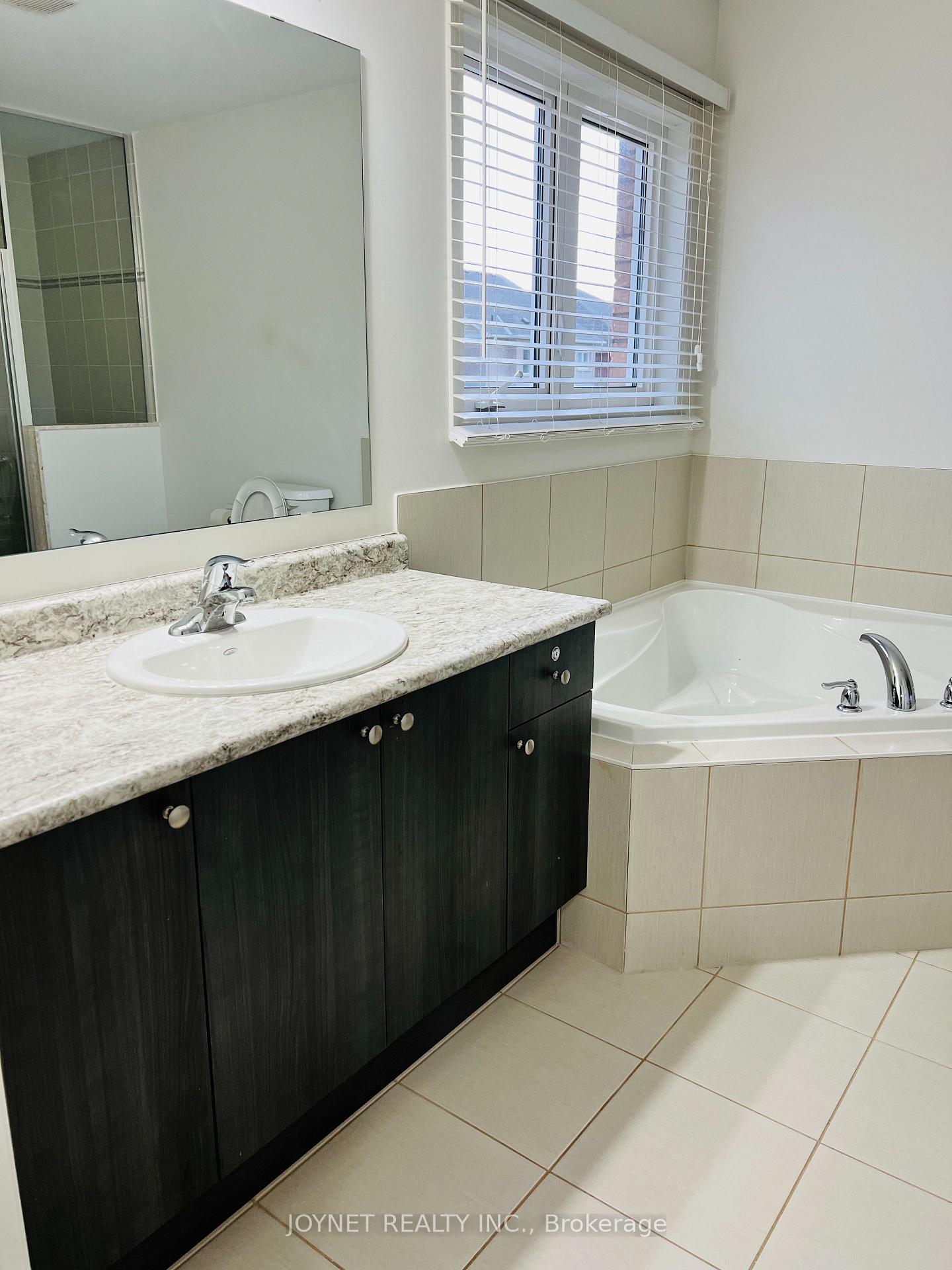 Photo 16 of 1789 William Lott Drive, Oshawa, Taunton — HOMEH