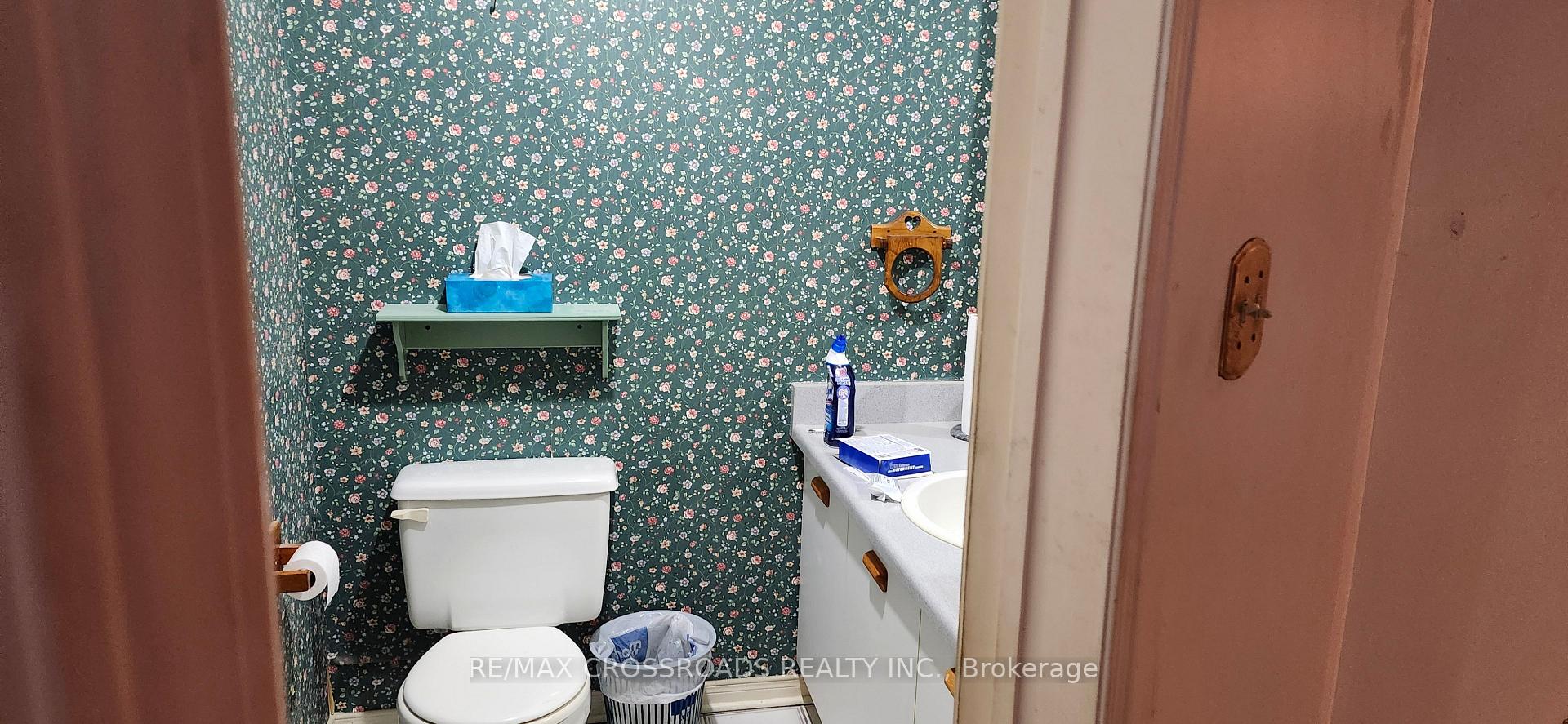 Photo 8 of 50 McInnes Crescent, Scarborough, Rouge — HOMEH